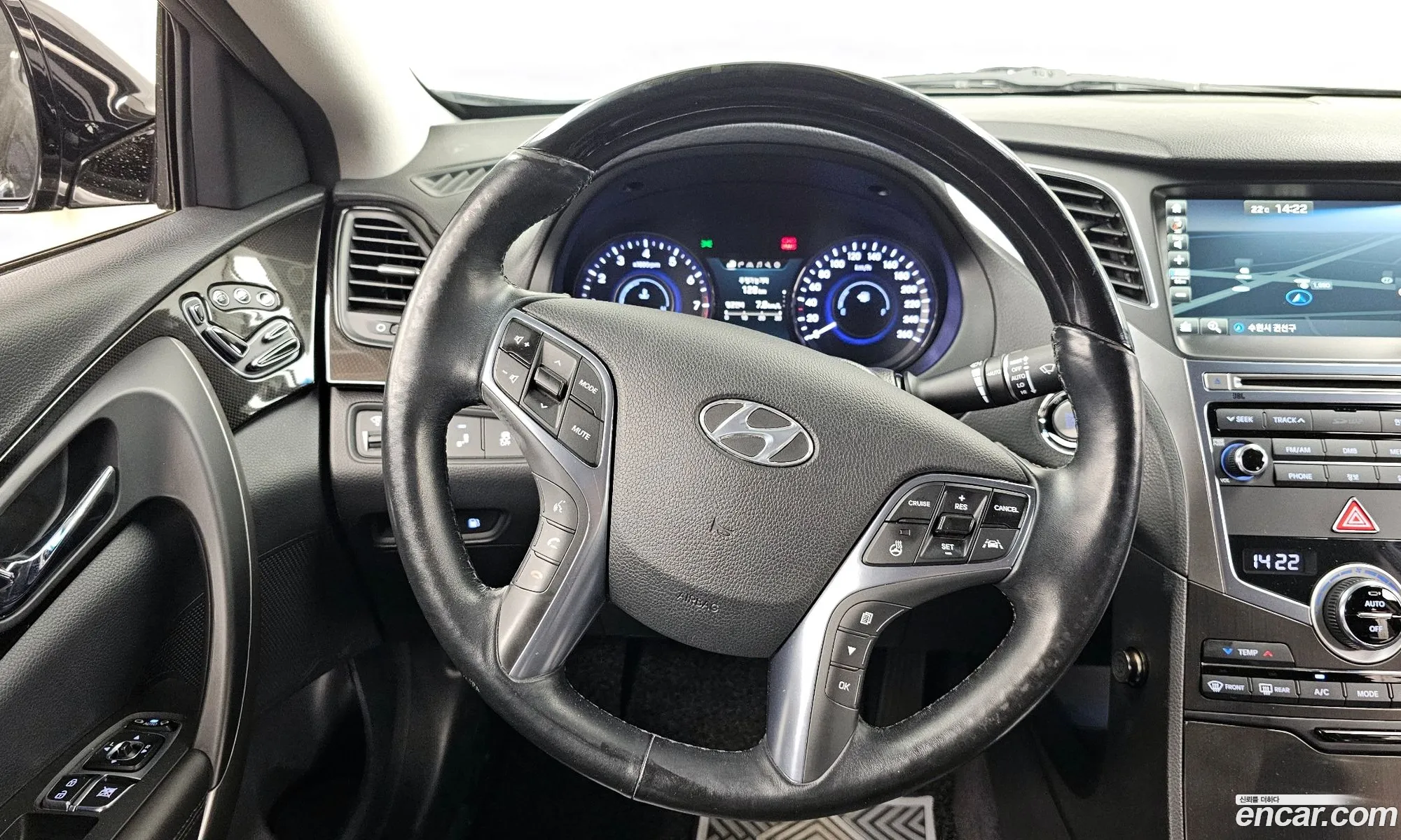 Hyundai Grandeur HG 2015 — 8