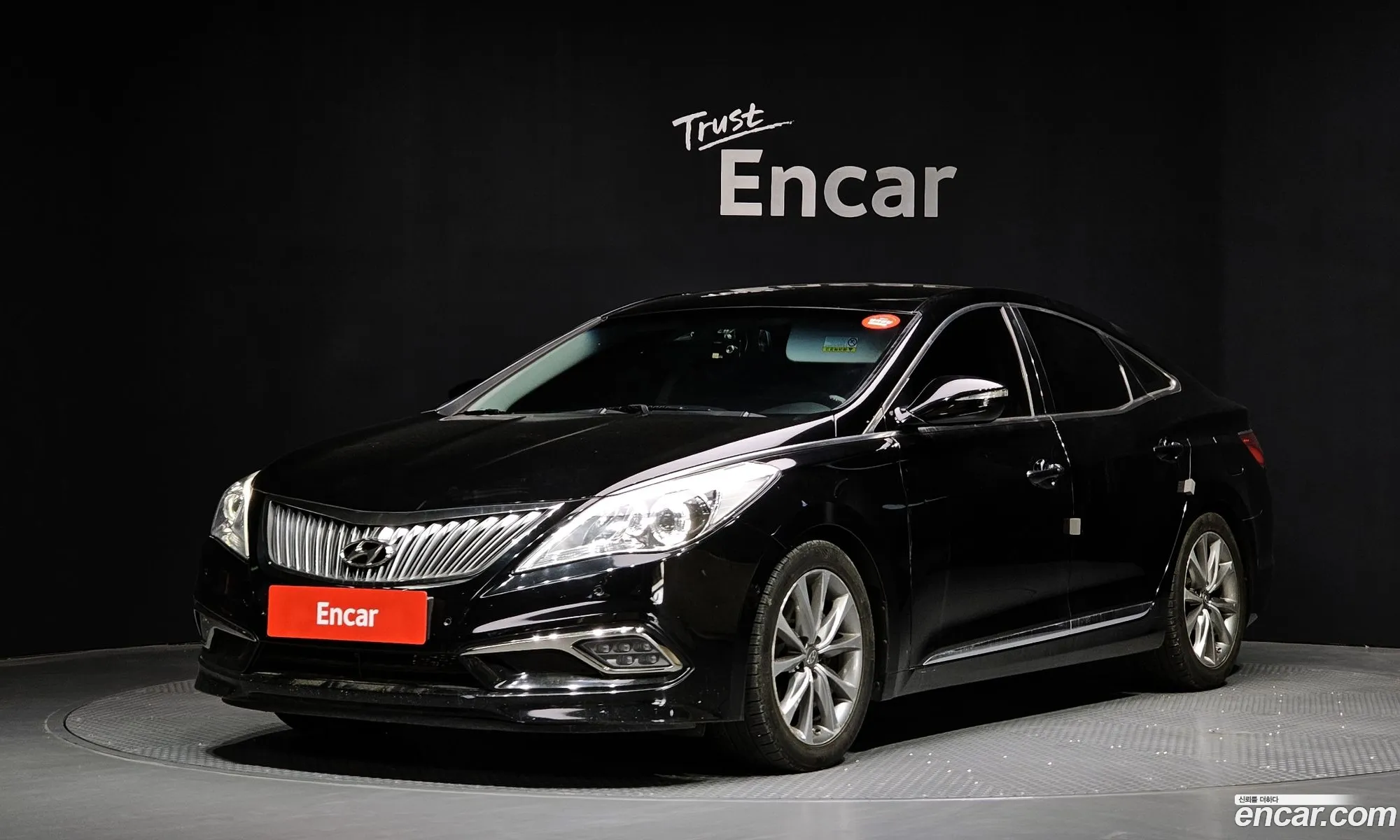 Hyundai Grandeur HG 2015 — 32