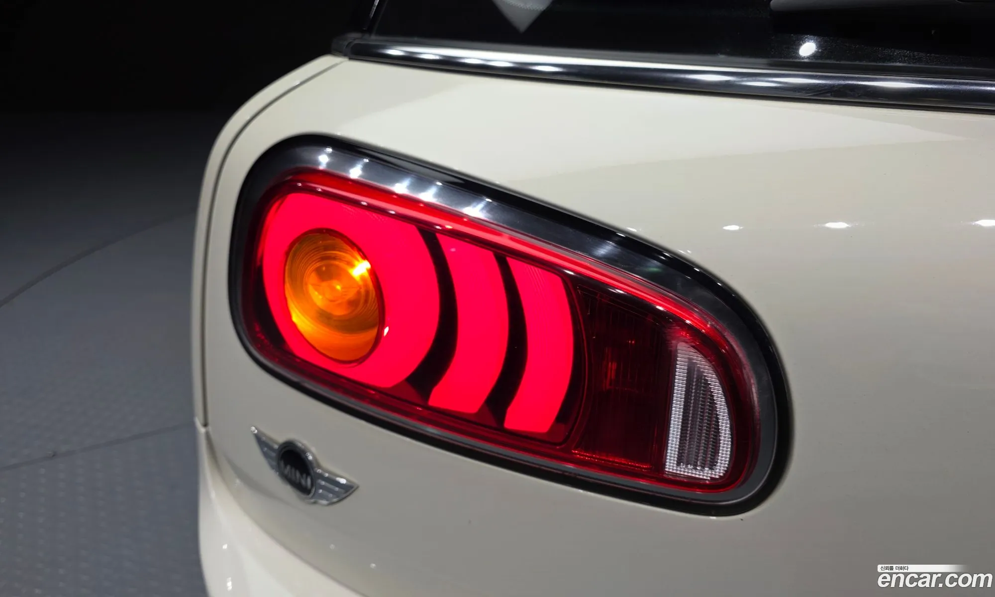 Mini Cooper Clubman 2018 — 18