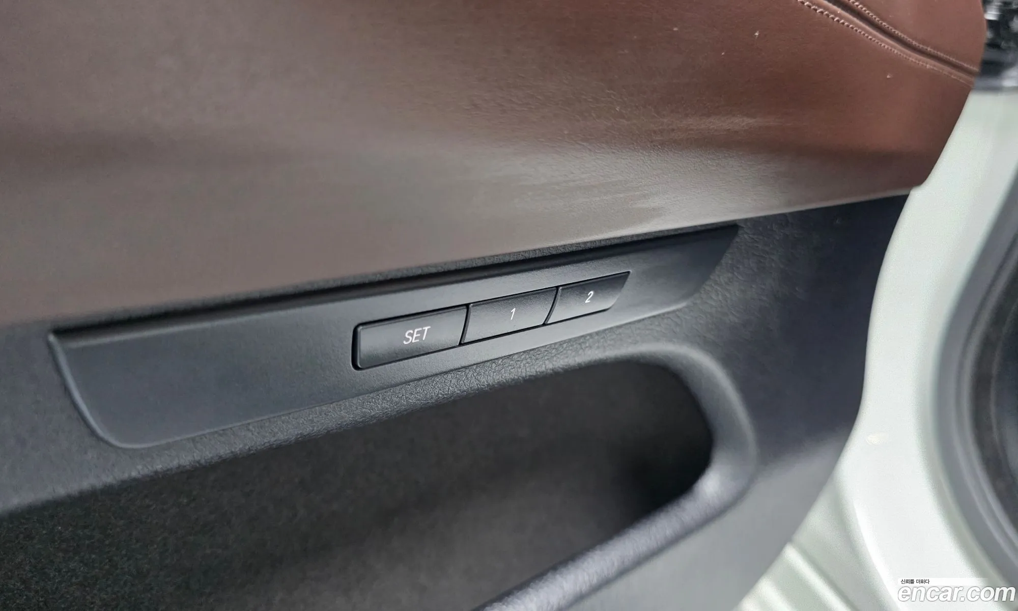 BMW 5 Series GT 2017 WBA5N2107HG269274 — 6