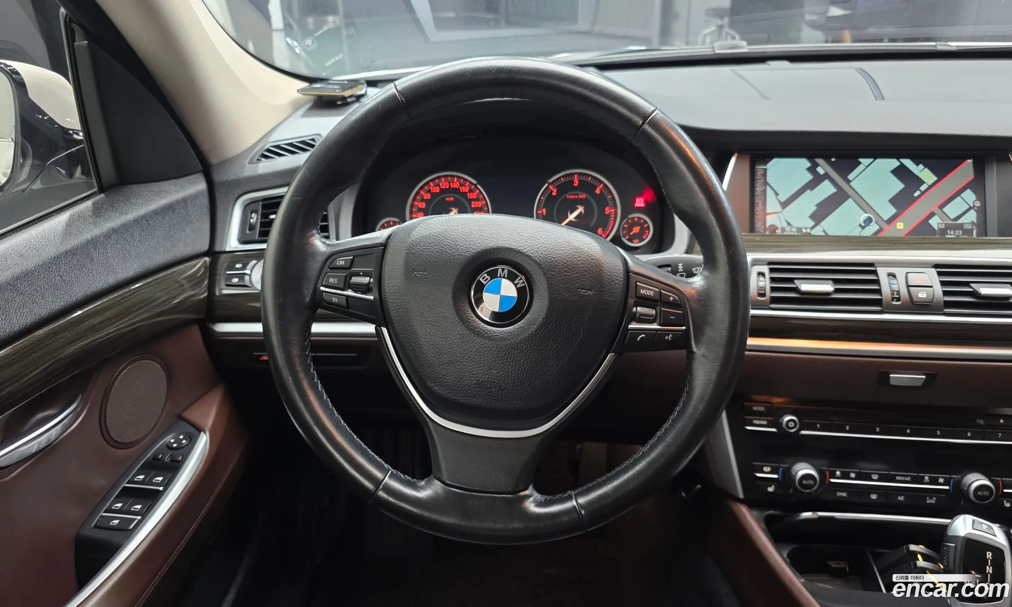 BMW 5 Series GT 2017 WBA5N2107HG269274 — 21