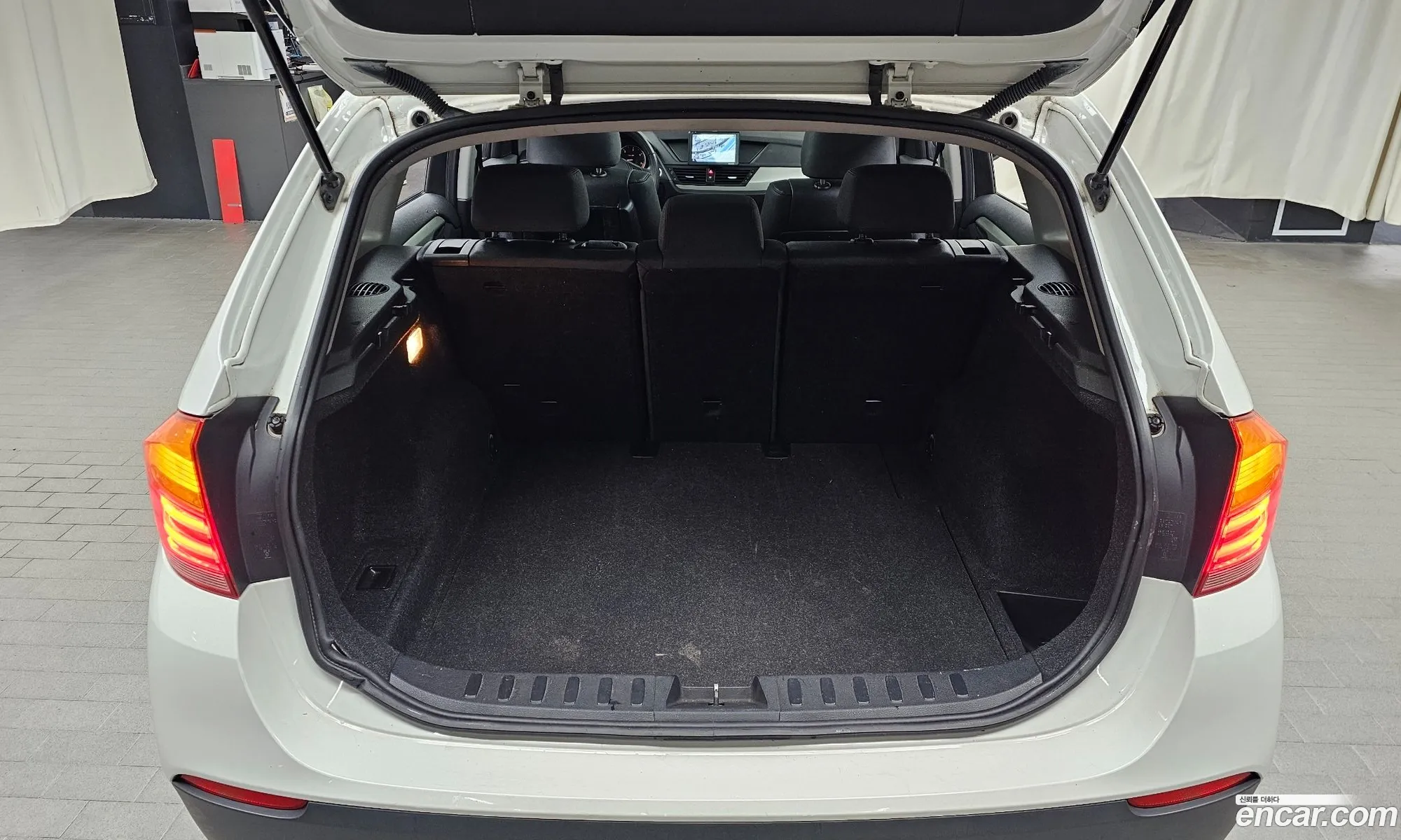 BMW X1 2012 WBAVP1101CVR74676 — 16