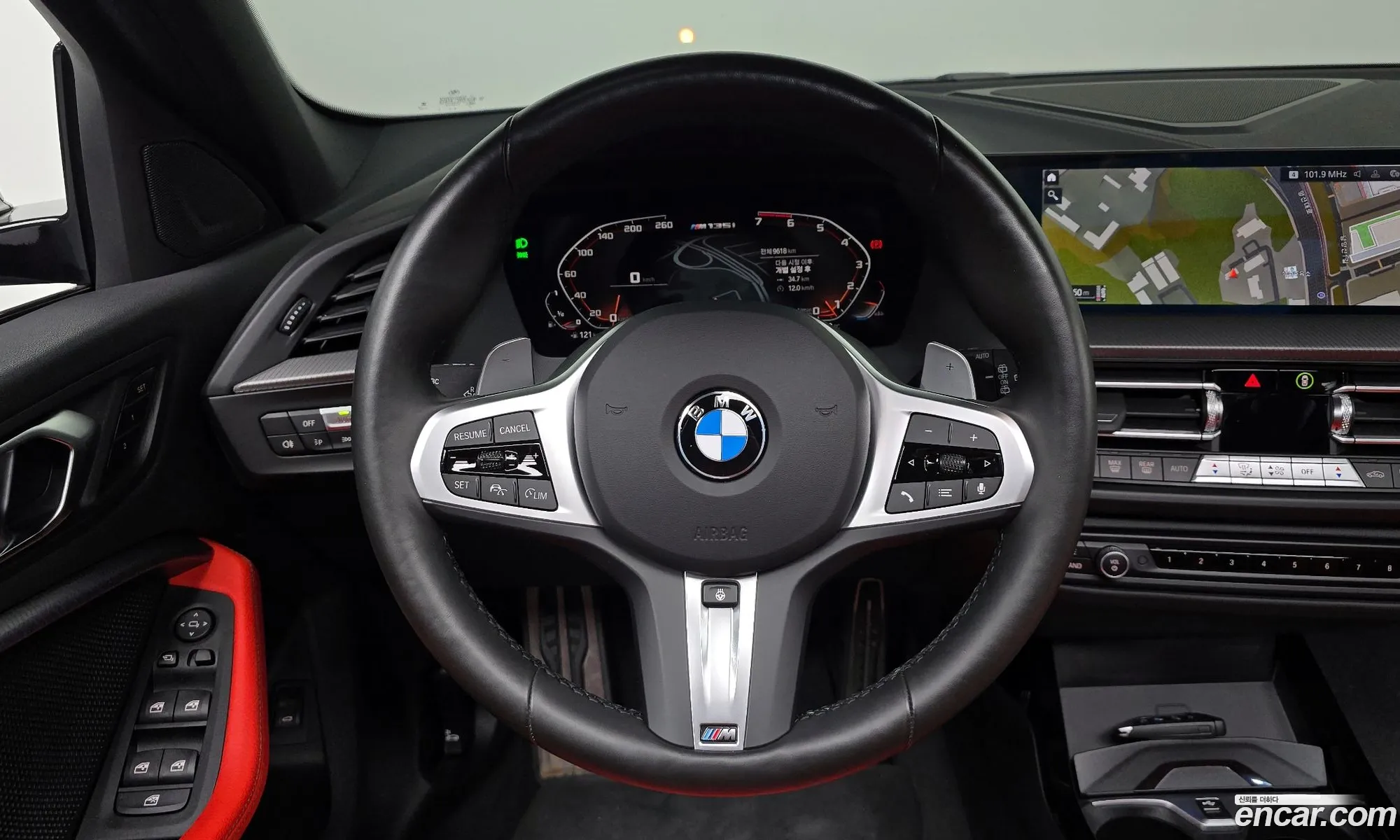 BMW 1 Series 2024 — 2