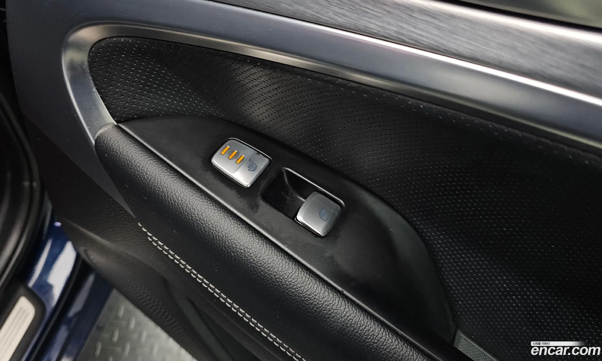 Genesis G70 2017 — 15