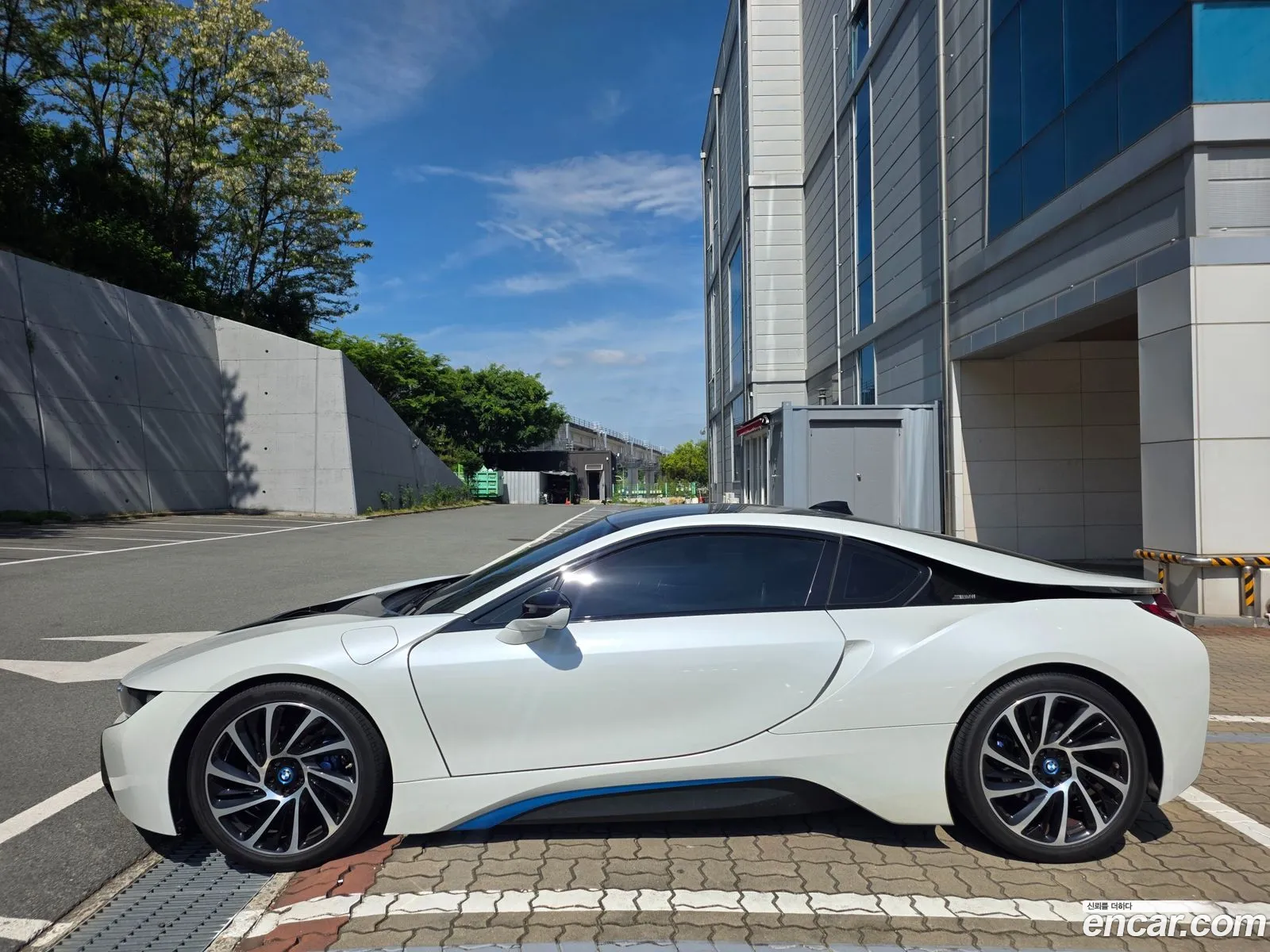 BMW i8 2016 — 3