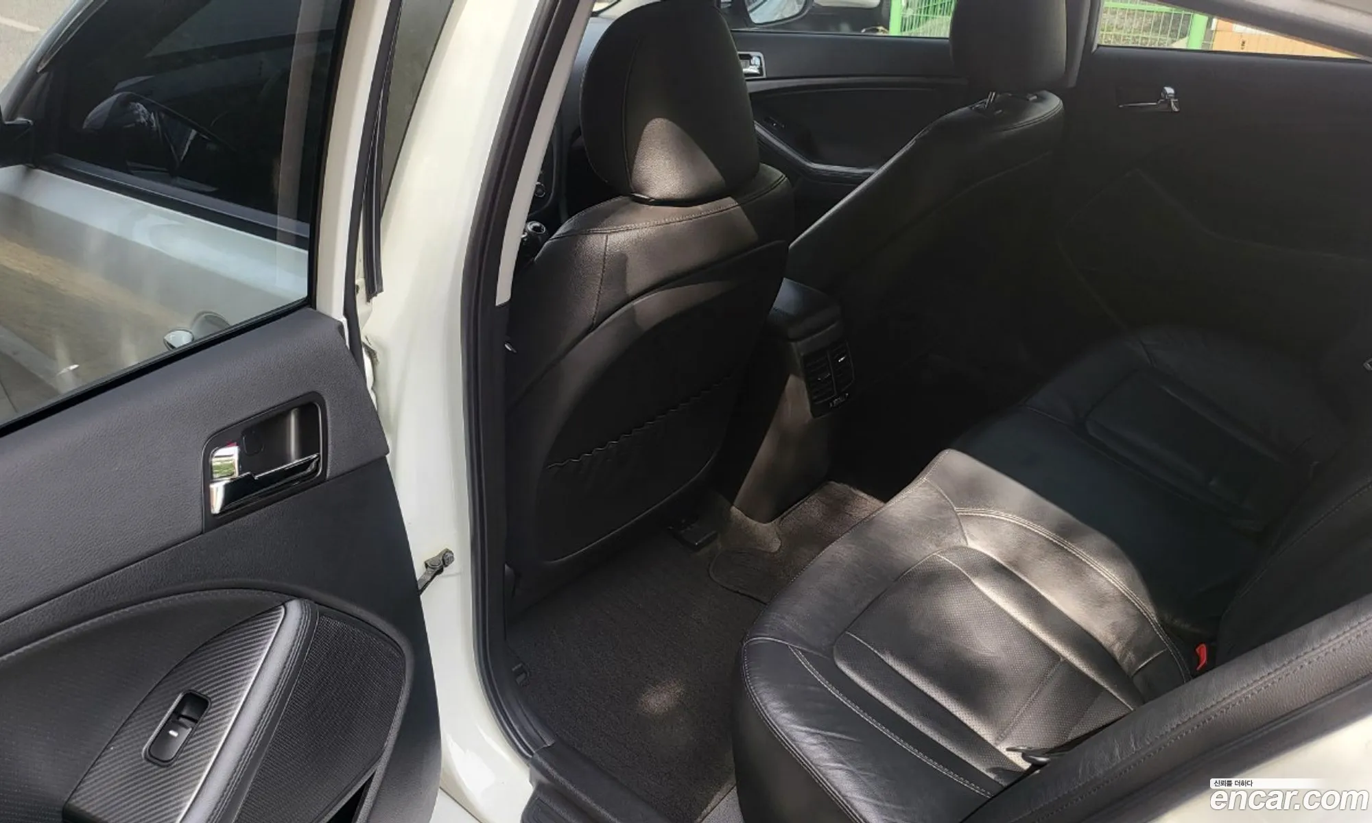 Kia K5 Hybrid 2012 — 4