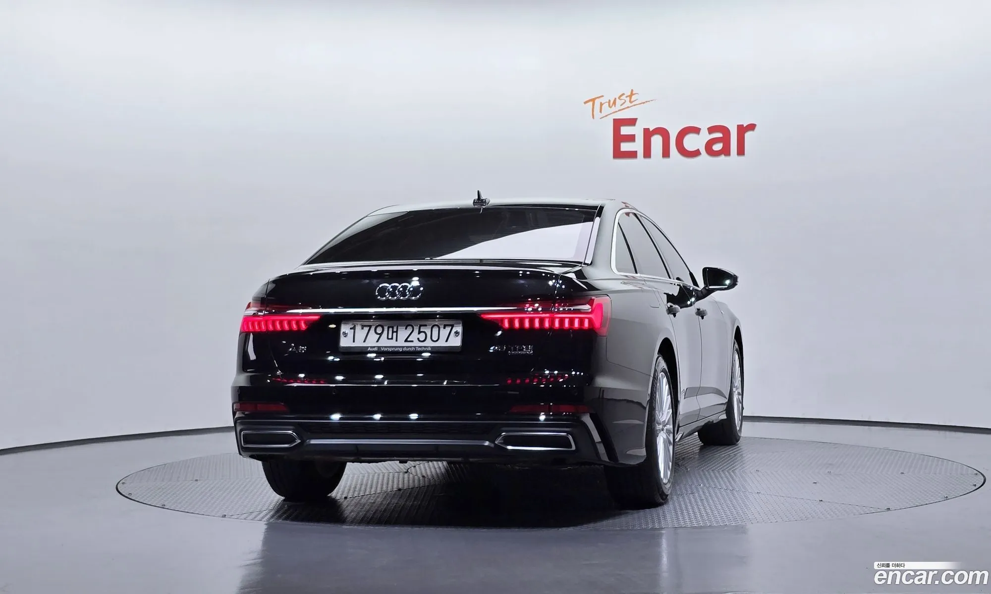 Audi A6 2019 WAUZZZF20LN007643 — 12