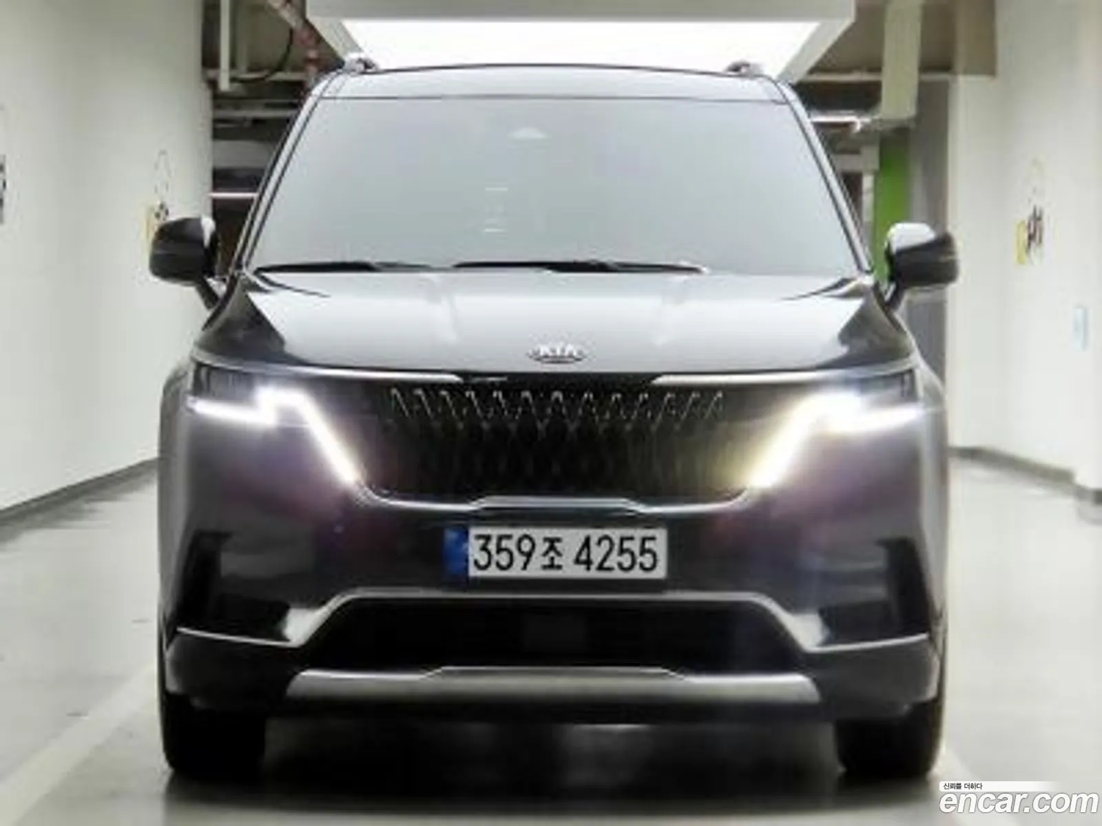 Kia Carnival 2021 — 18