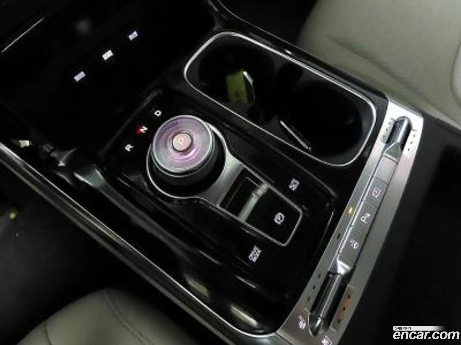 Kia Carnival 2021 — 6