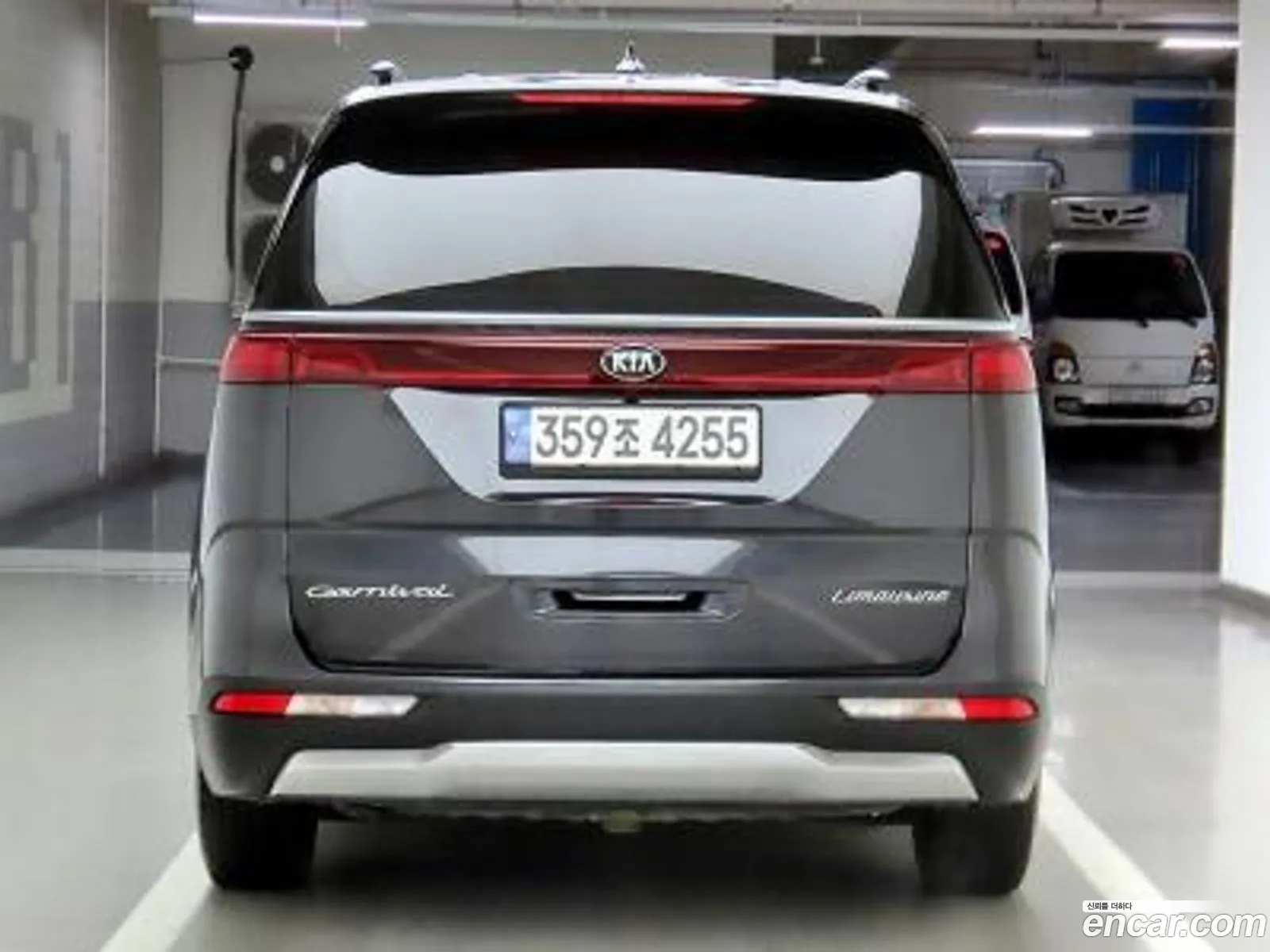 Kia Carnival 2021 — 13