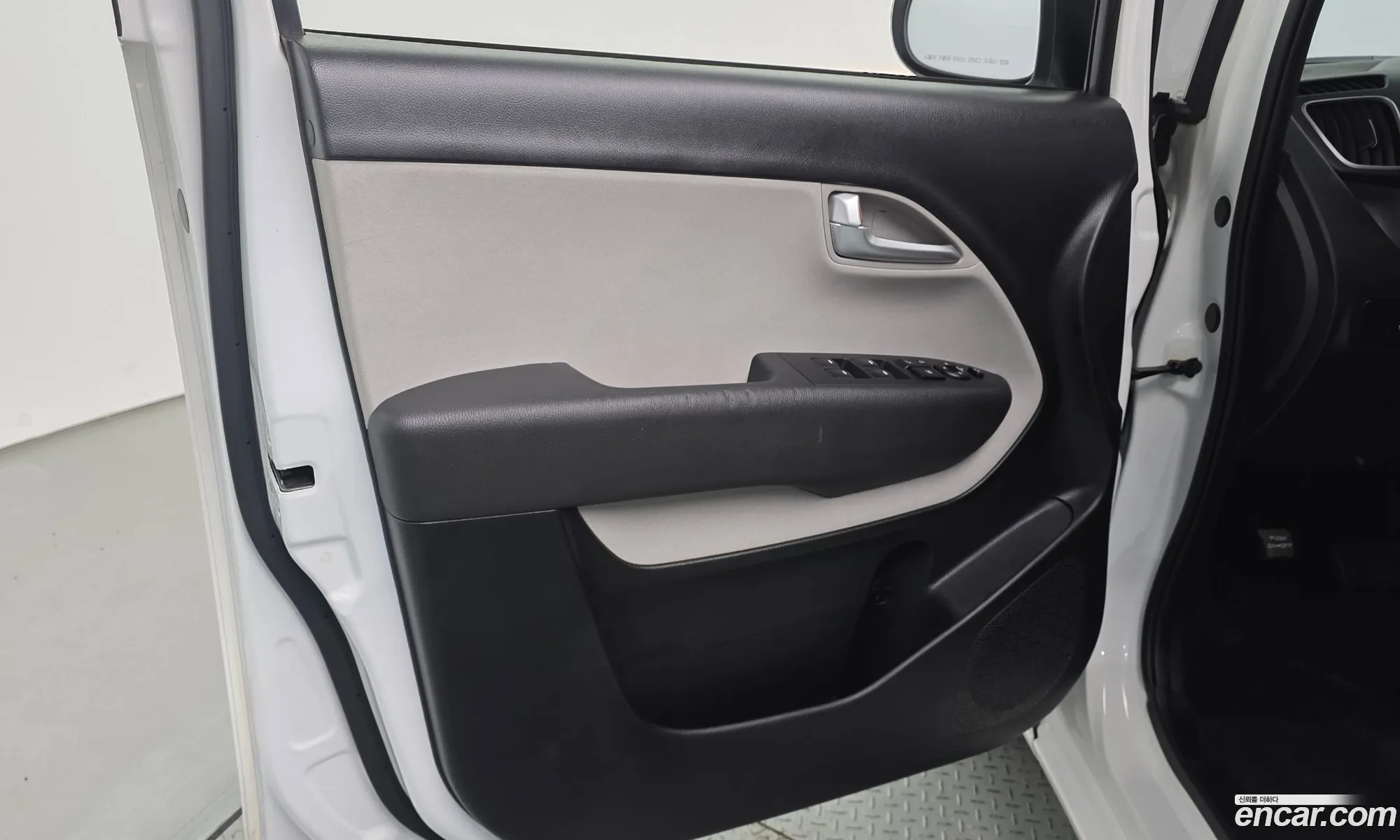 Kia Ray 2021 — 25