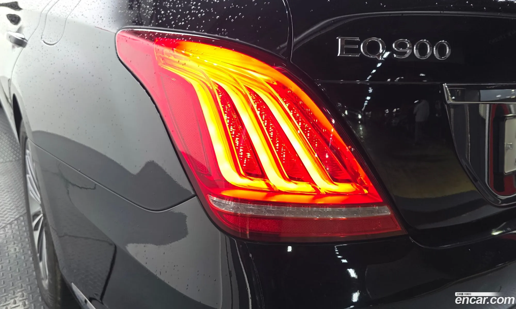Genesis EQ900 2016 — 20