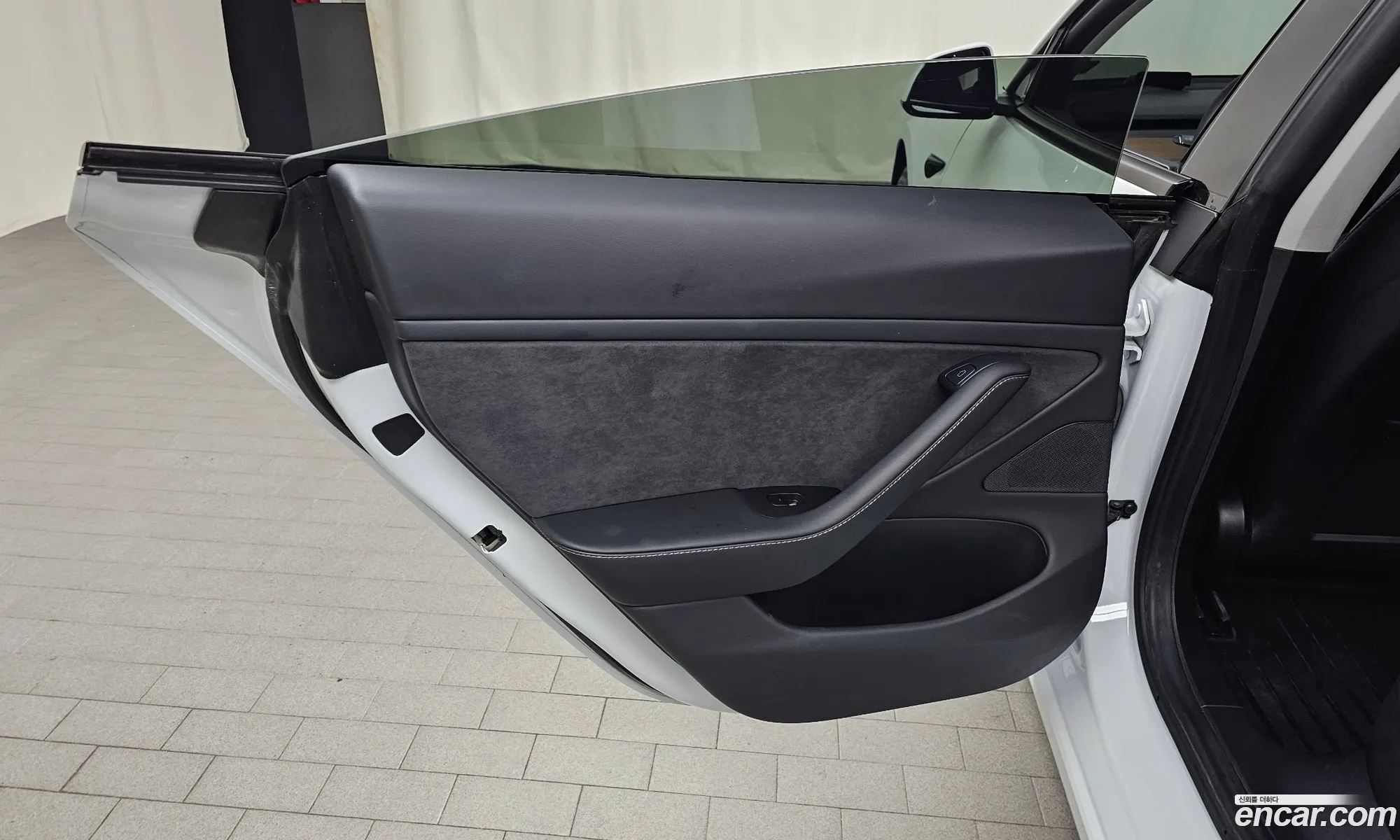 Tesla Model 3 2021 — 9