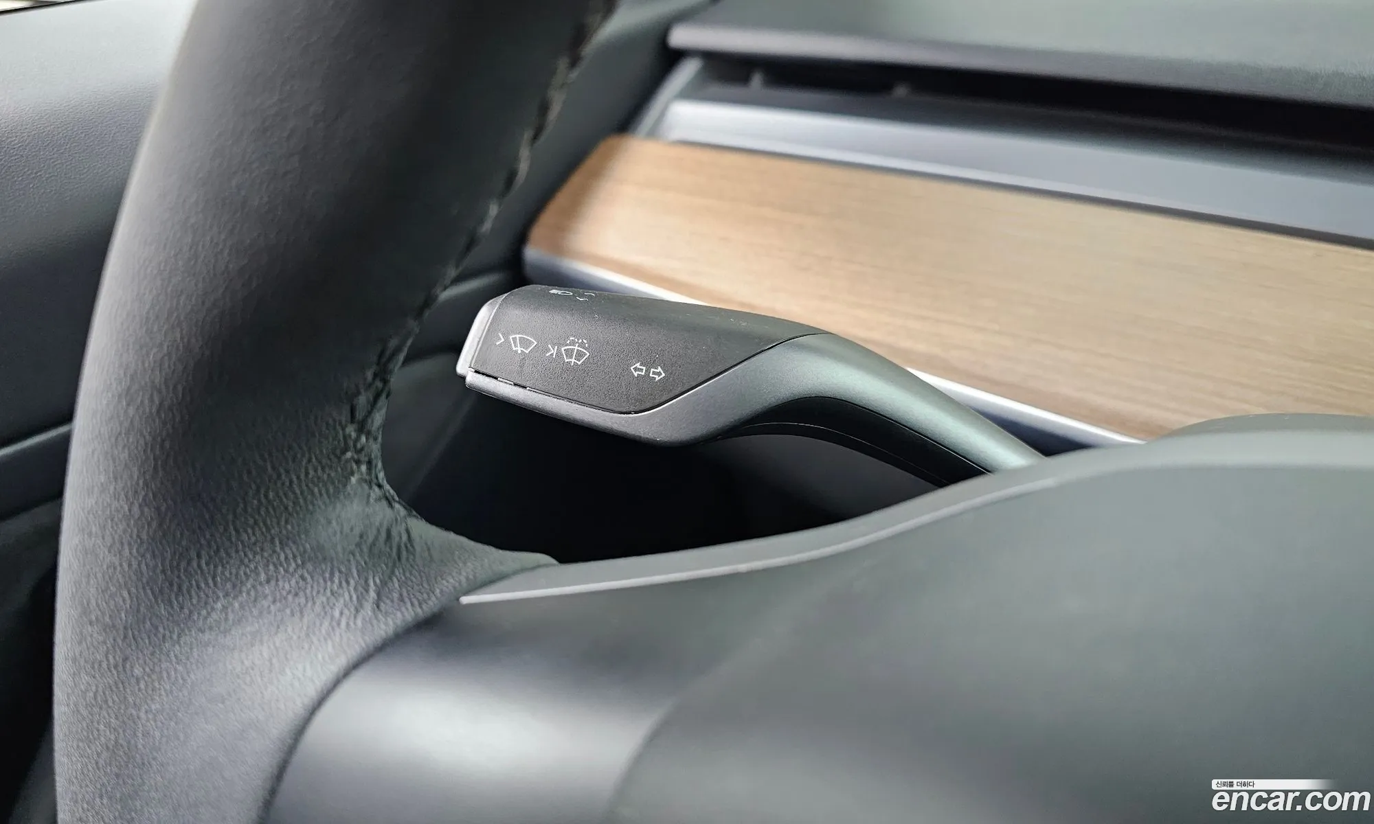 Tesla Model 3 2021 — 16