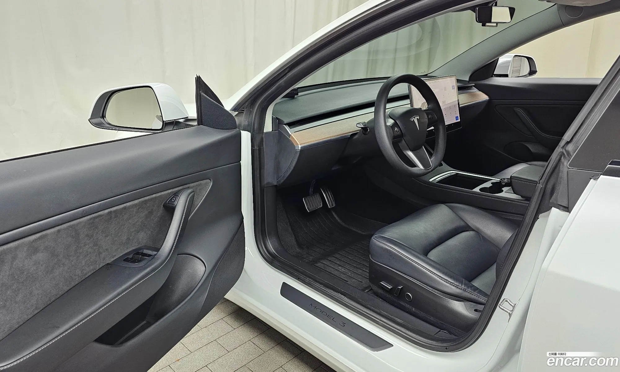 Tesla Model 3 2021 — 26