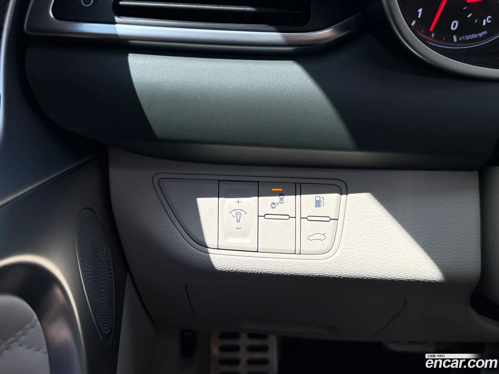 Genesis G70 2018 — 3