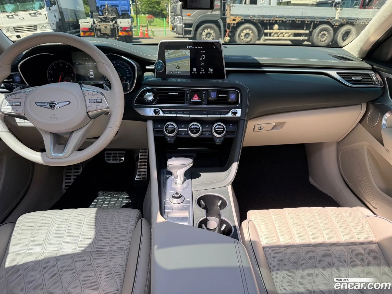 Genesis G70 2018 — 18