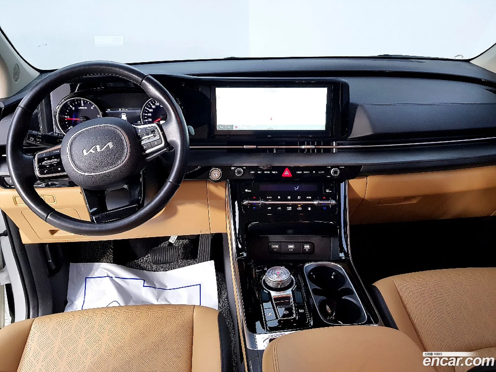 Kia Carnival 2022 — 3