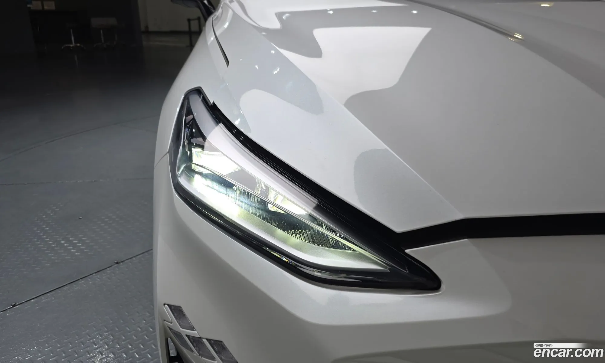 Kia K8 Hybrid 2022 — 20