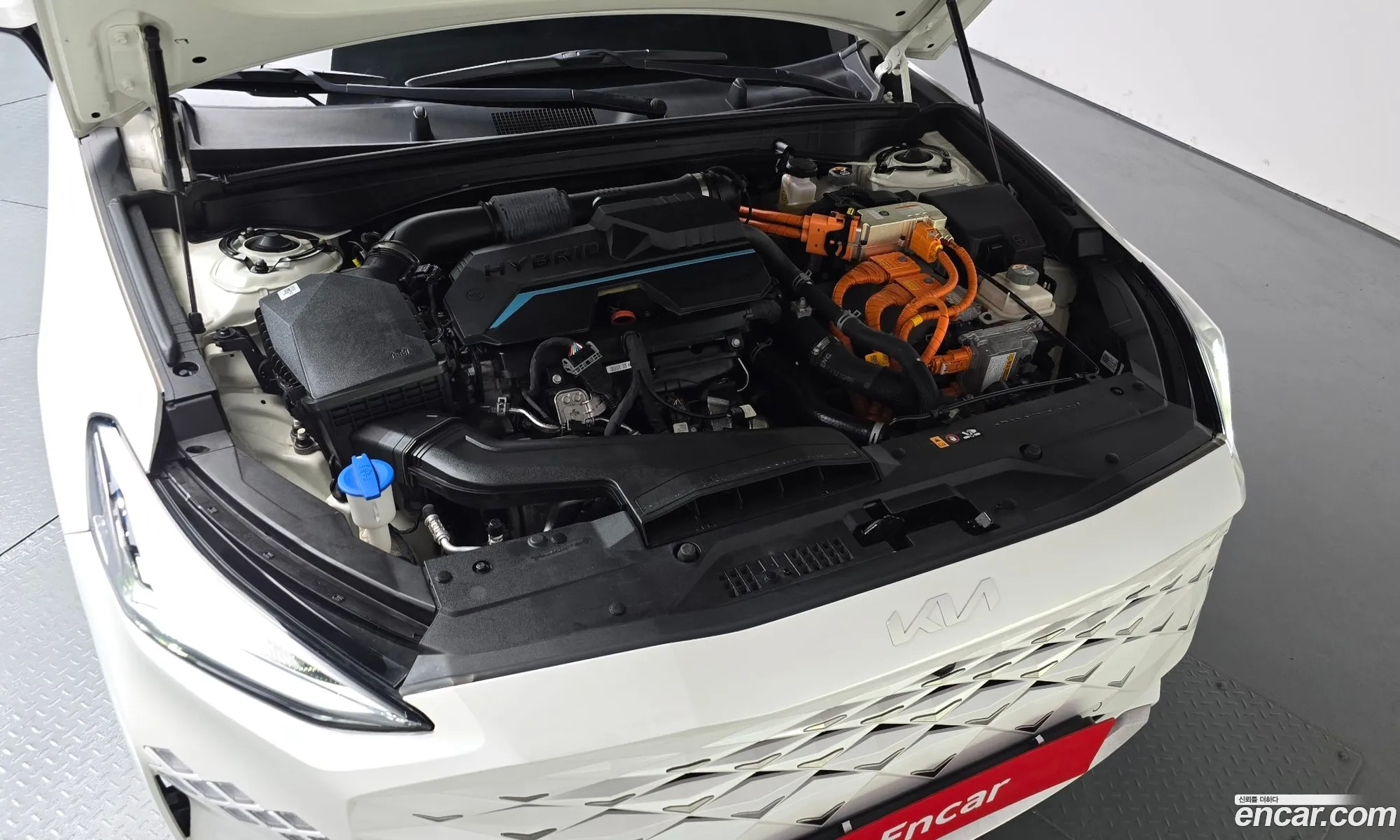 Kia K8 Hybrid 2022 — 16