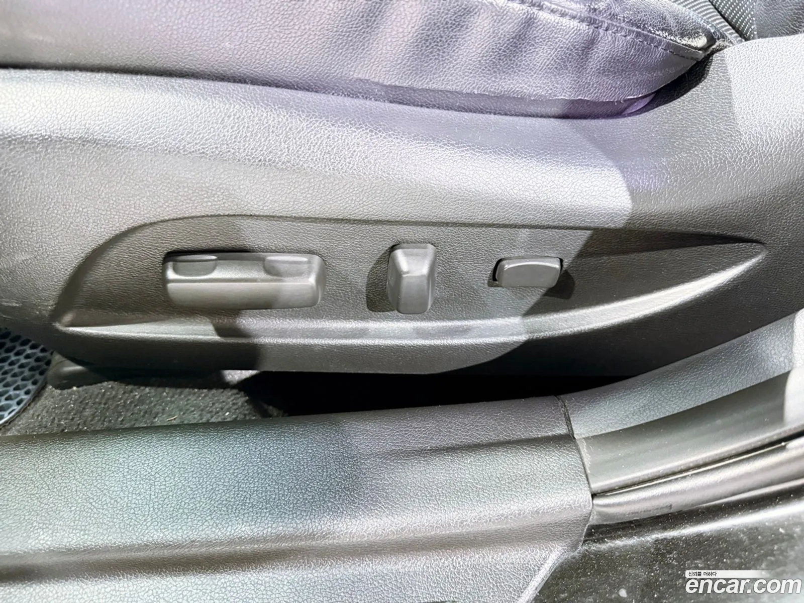 Hyundai Sonata Hybrid 2012 — 4