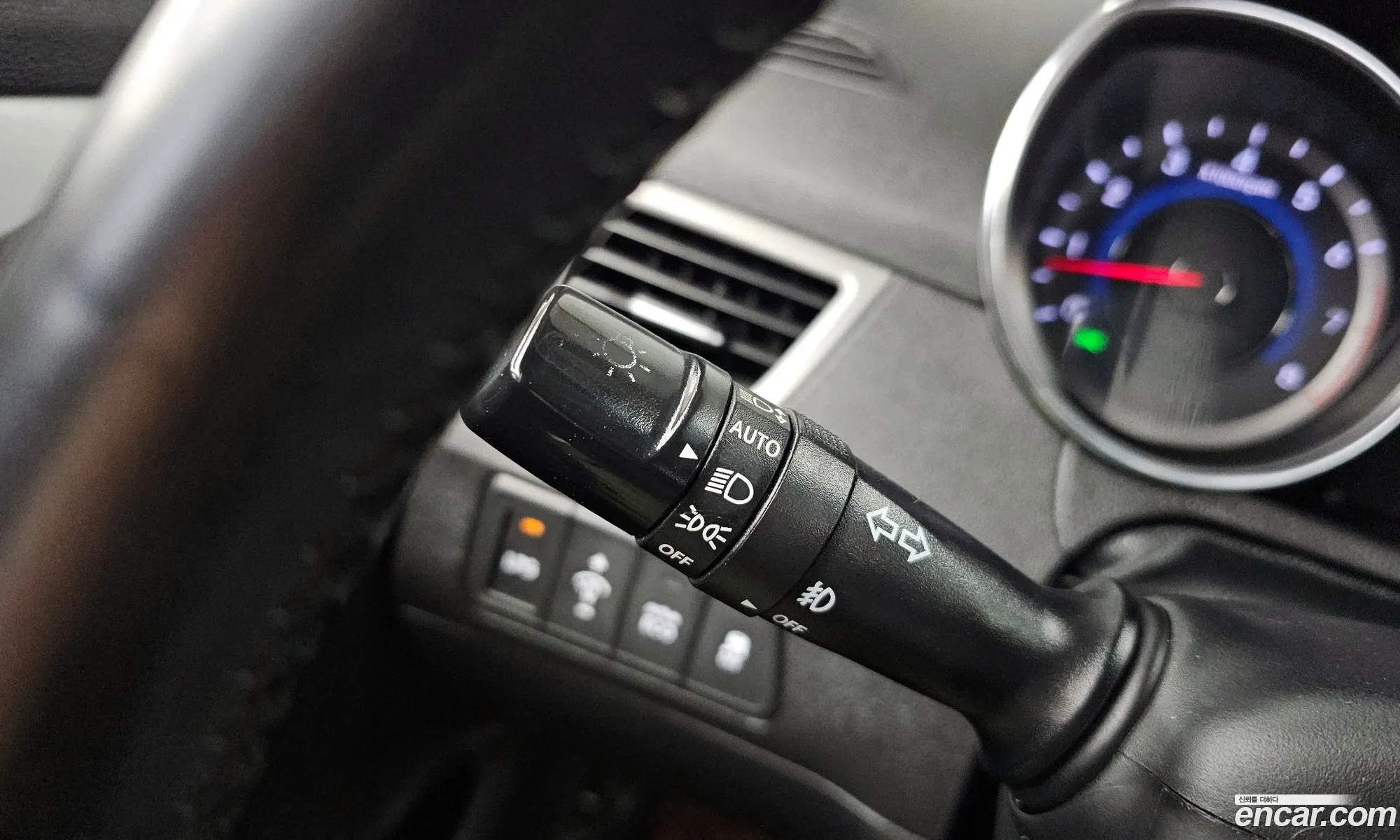 Hyundai Elantra 2015 — 10