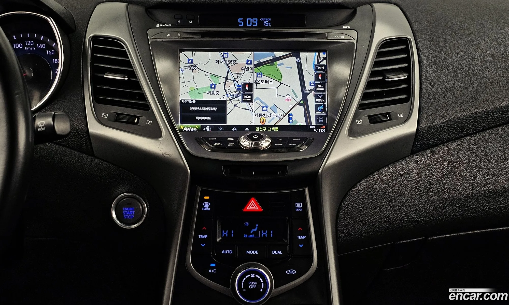 Hyundai Elantra 2015 — 17