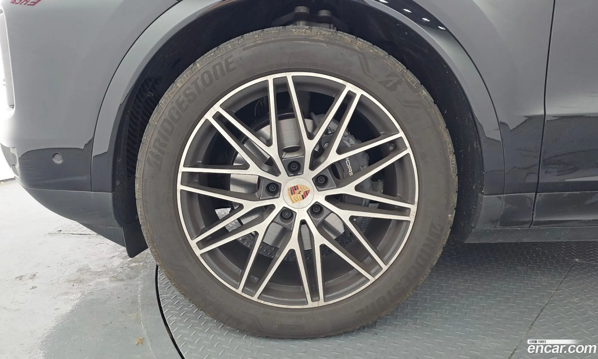 Porsche Cayenne 2025 WP1BA29Y4TDA45044 — 11