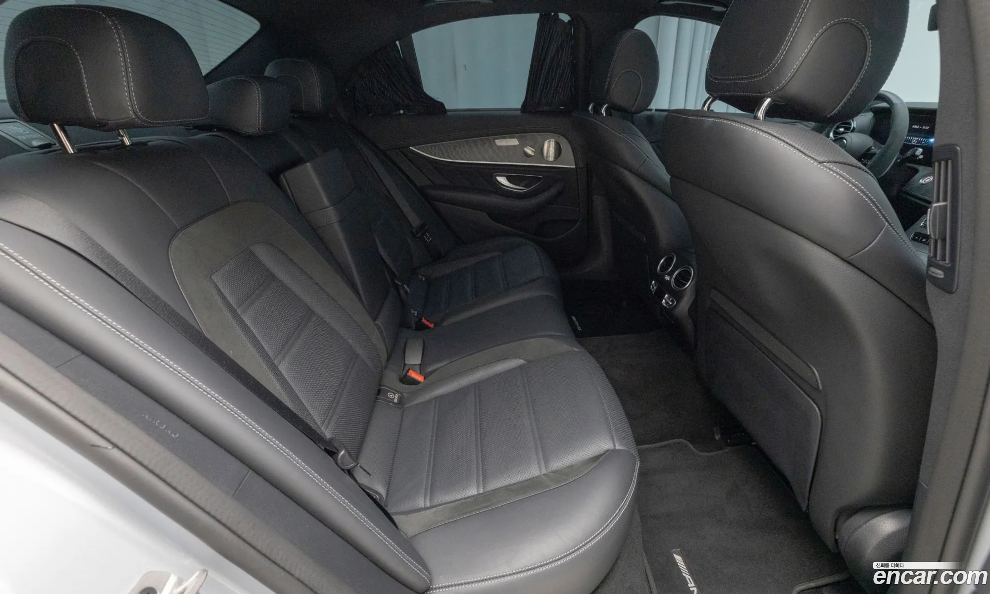 Mercedes-Benz E-Class W213 2023 — 19