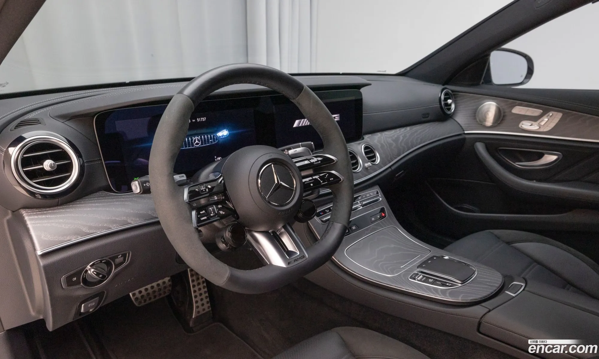 Mercedes-Benz E-Class W213 2023 — 11