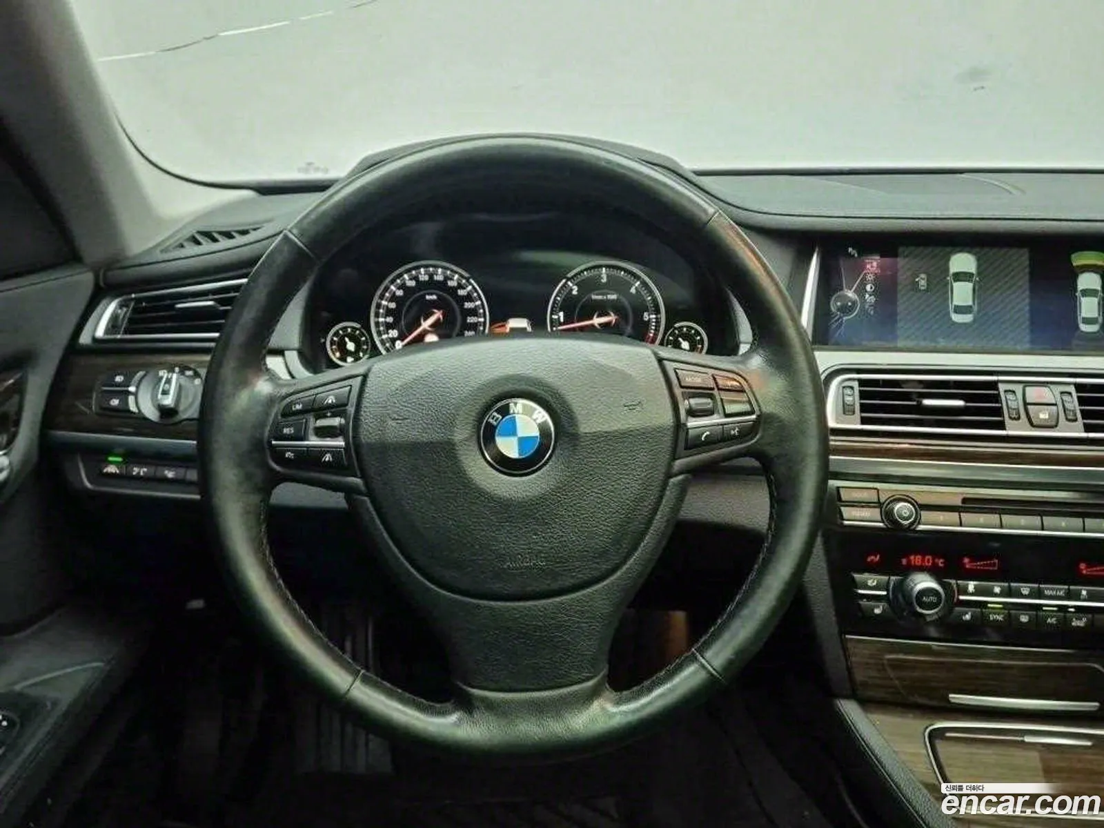 BMW 7 Series 2014 — 10