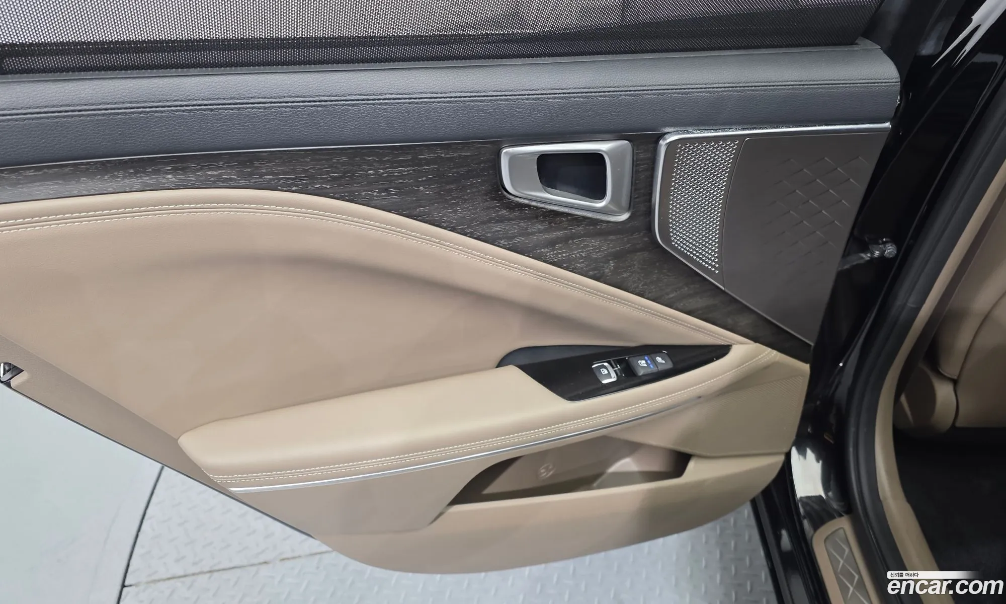 Kia K8 2021 — 20