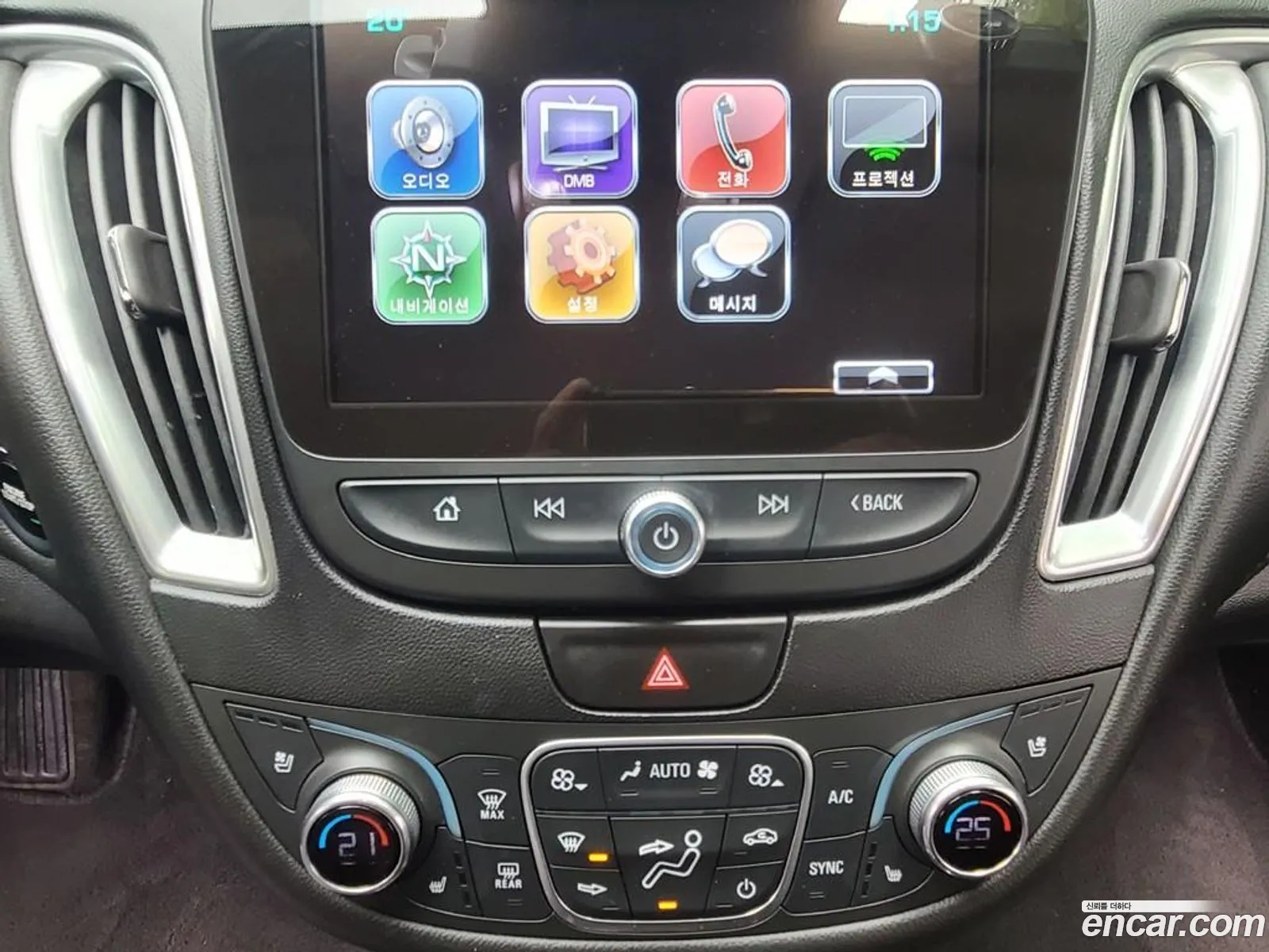 Chevrolet (GM Daewoo) Malibu 2016 — 10