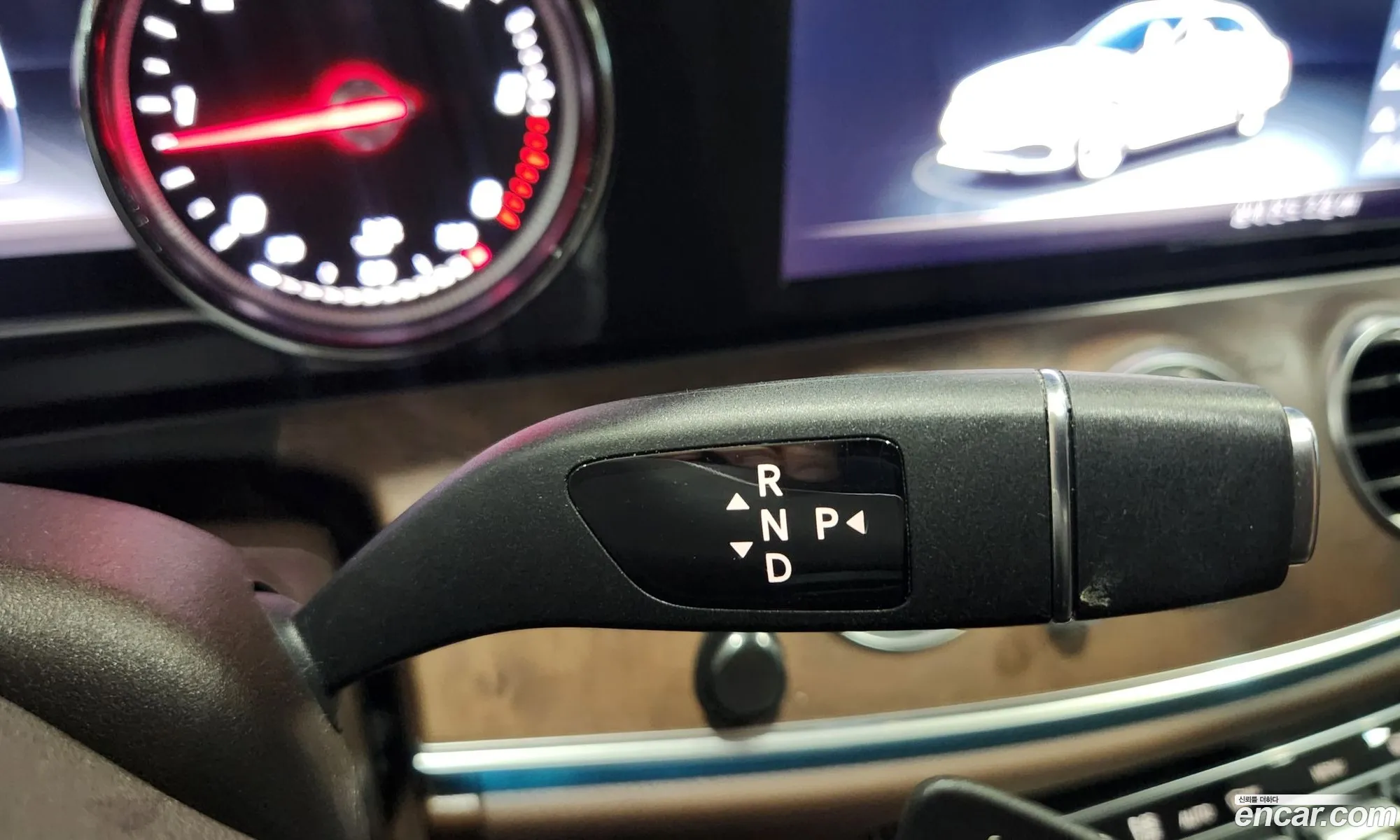 Mercedes-Benz E-Class W213 2019 — 15
