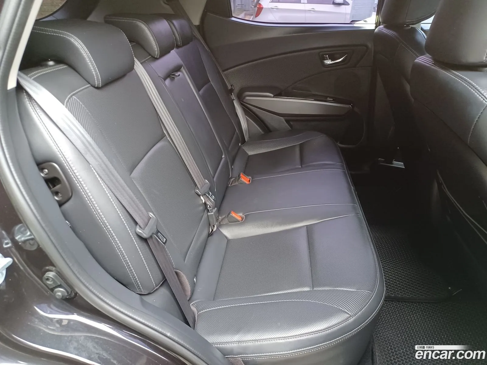 KG Mobility (SsangYong) Tivoli 2017 — 6