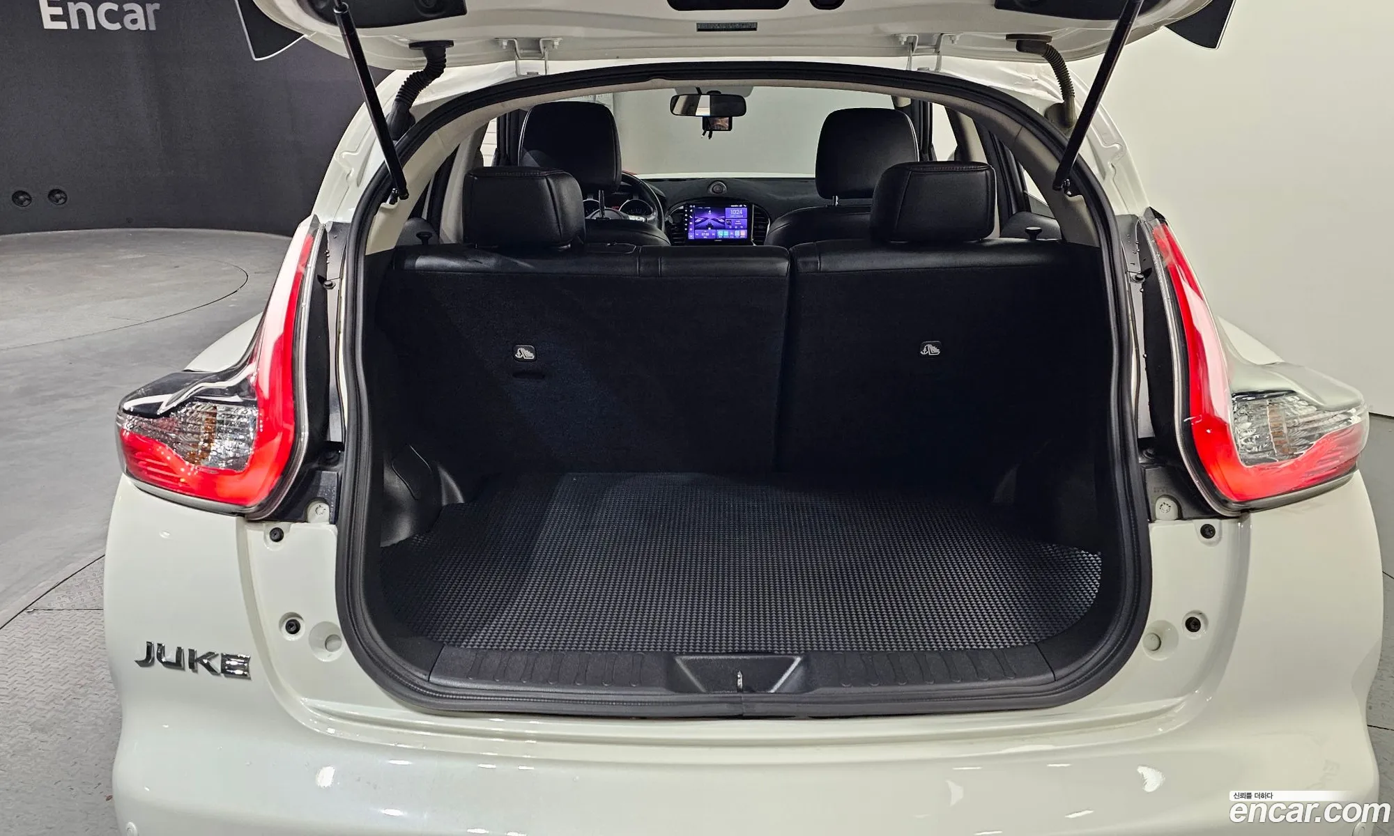 Nissan Juke 2017 JN1AF58E0HT180366 — 3