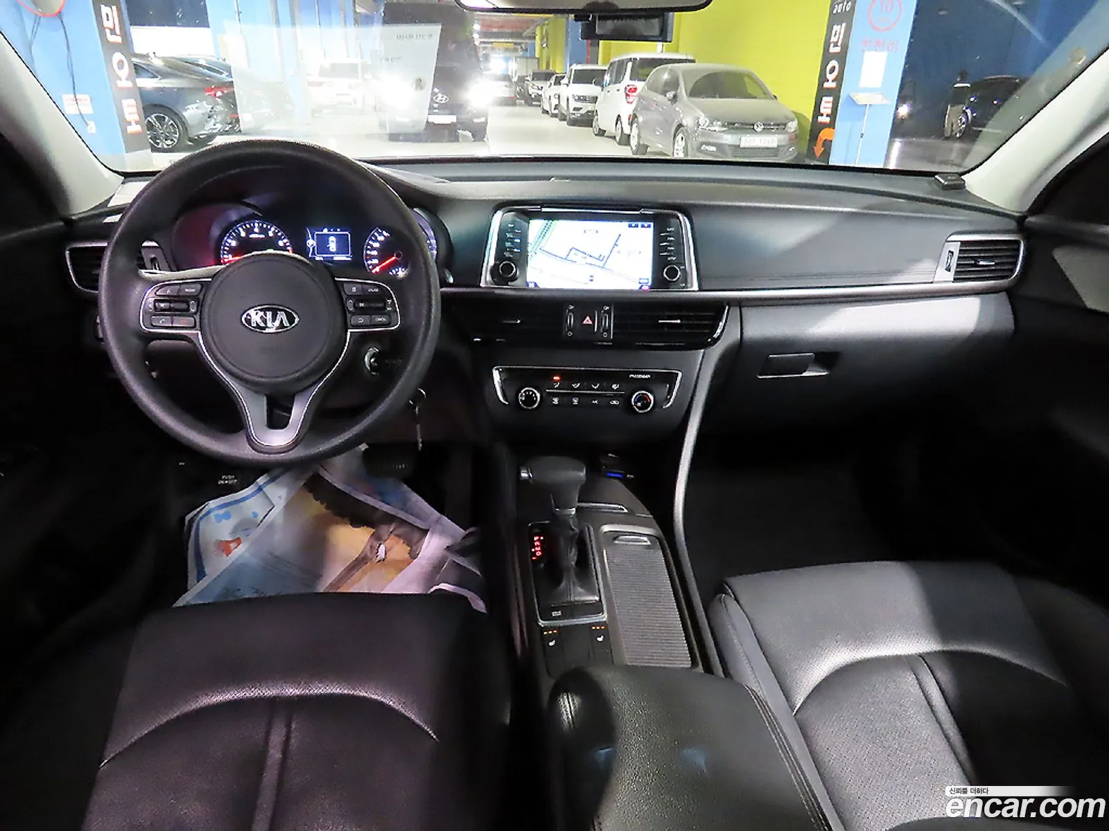 Kia K5 2017 — 2