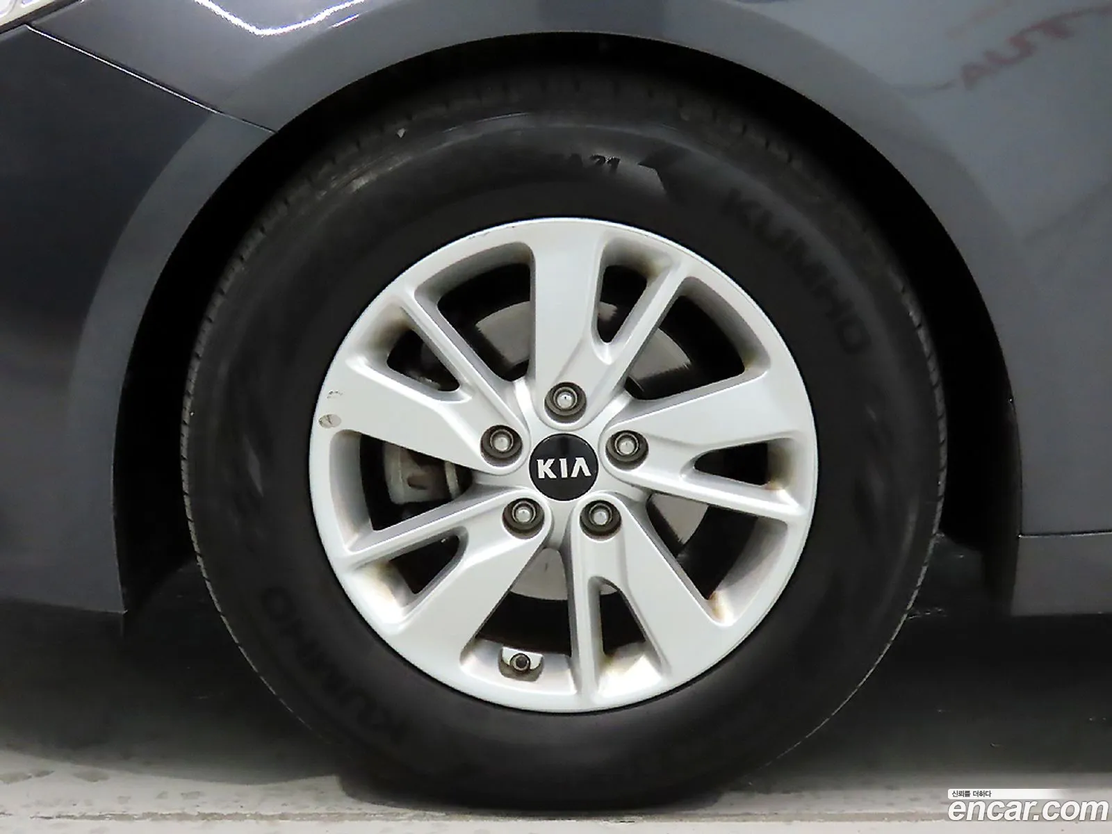 Kia K5 2017 — 7