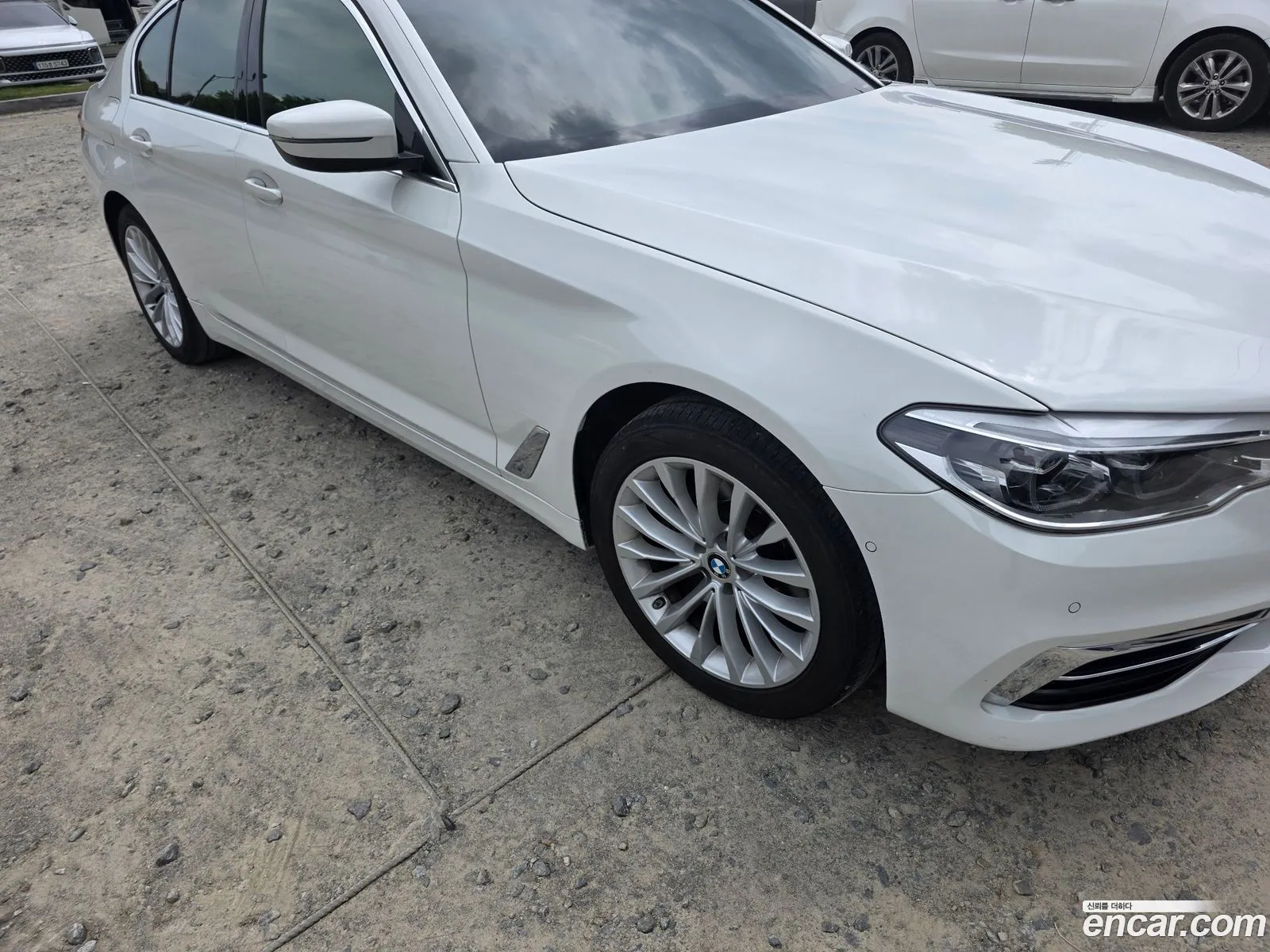 BMW 5 Series 2019 — 5