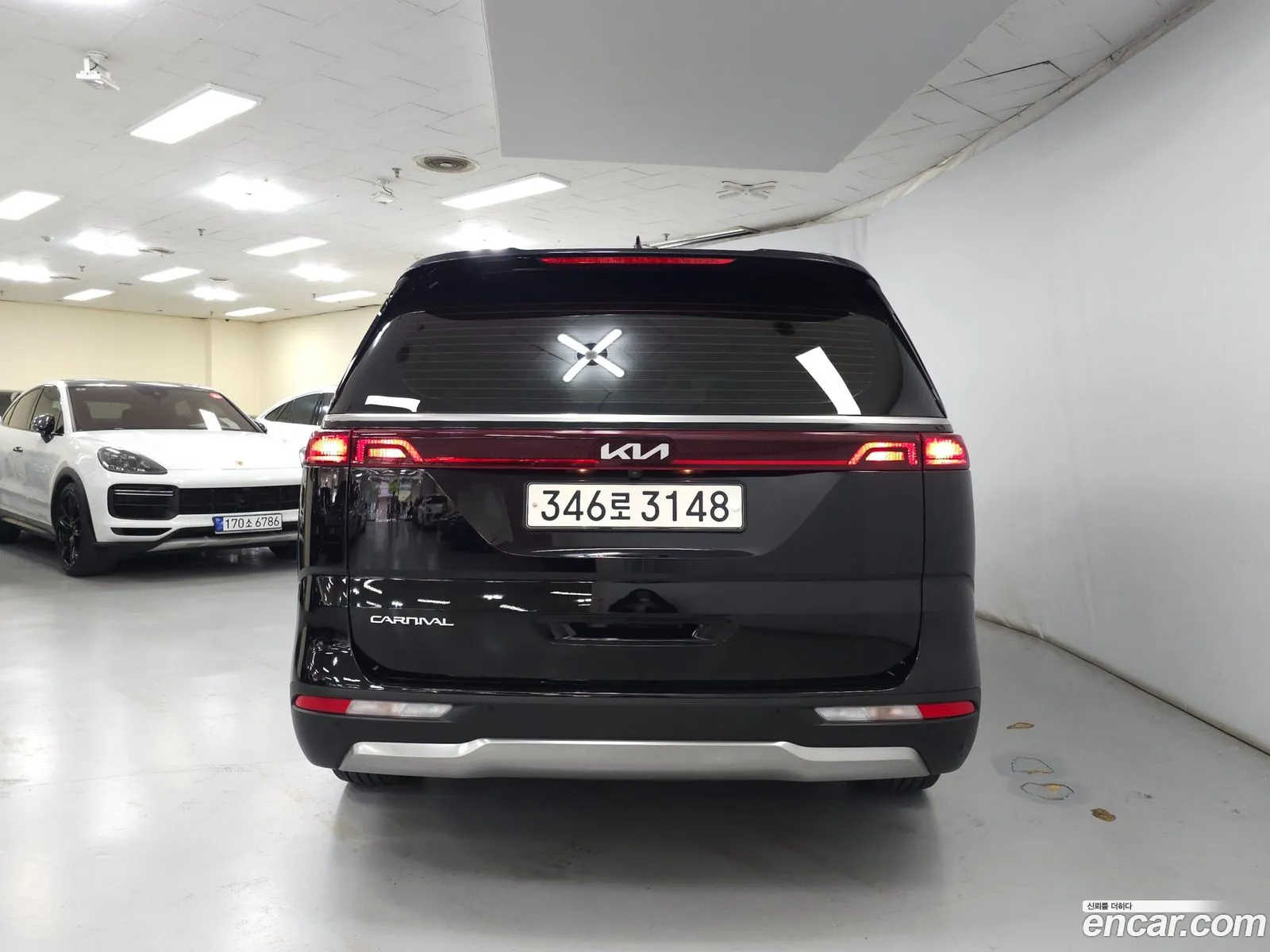 Kia Carnival 2022 — 4