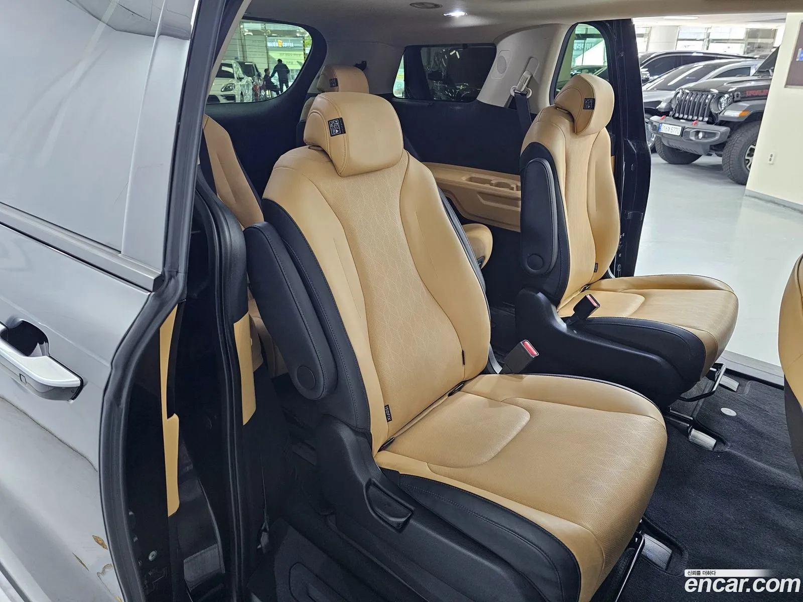 Kia Carnival 2022 — 12
