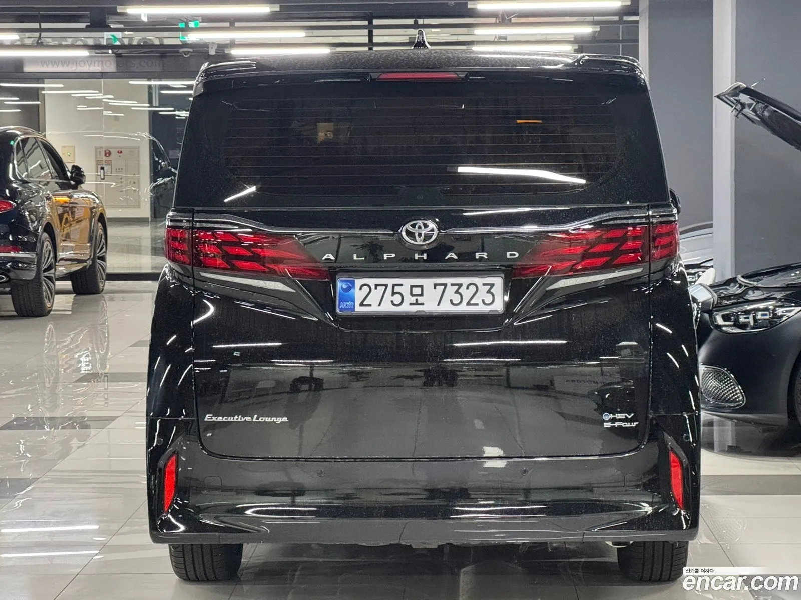 Toyota Alphard 2024 — 14