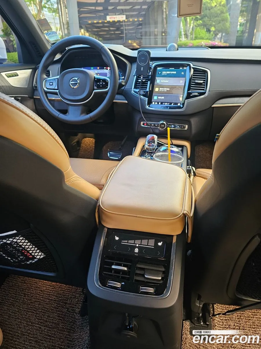 Volvo XC90 2024 — 8