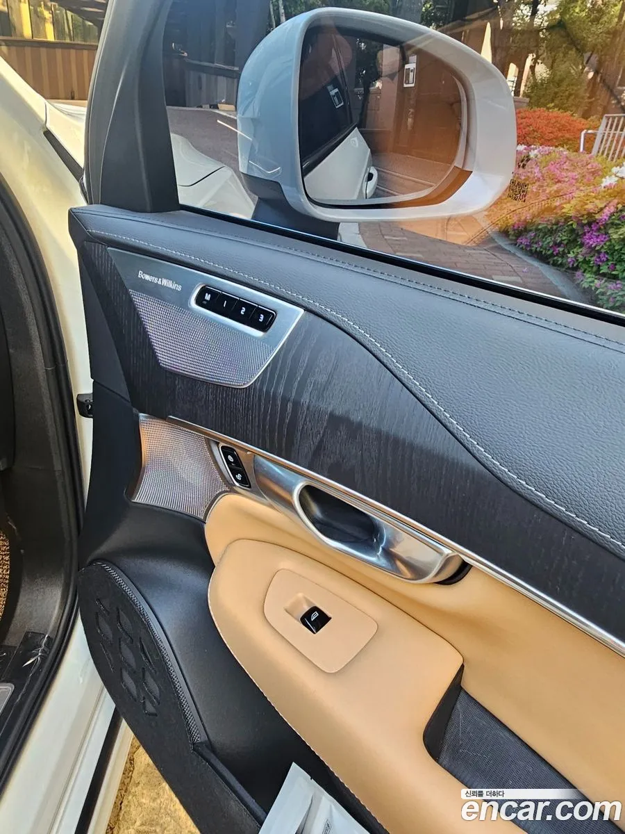 Volvo XC90 2024 — 10