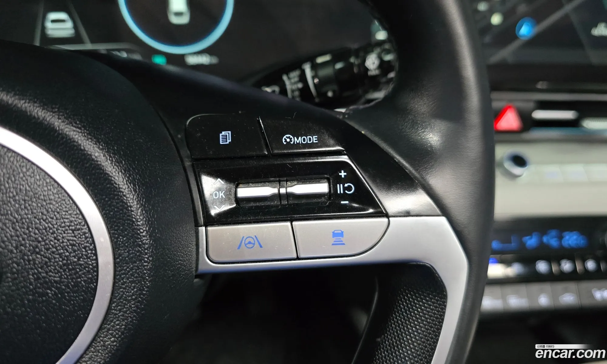 Hyundai Elantra 2021 — 16