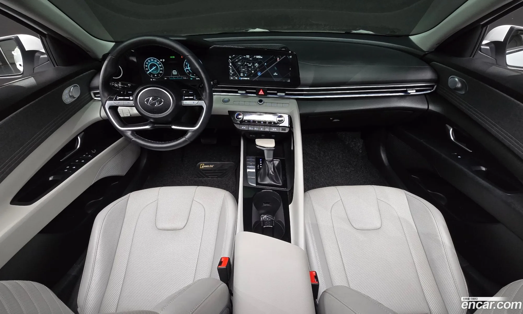 Hyundai Elantra 2021 — 9