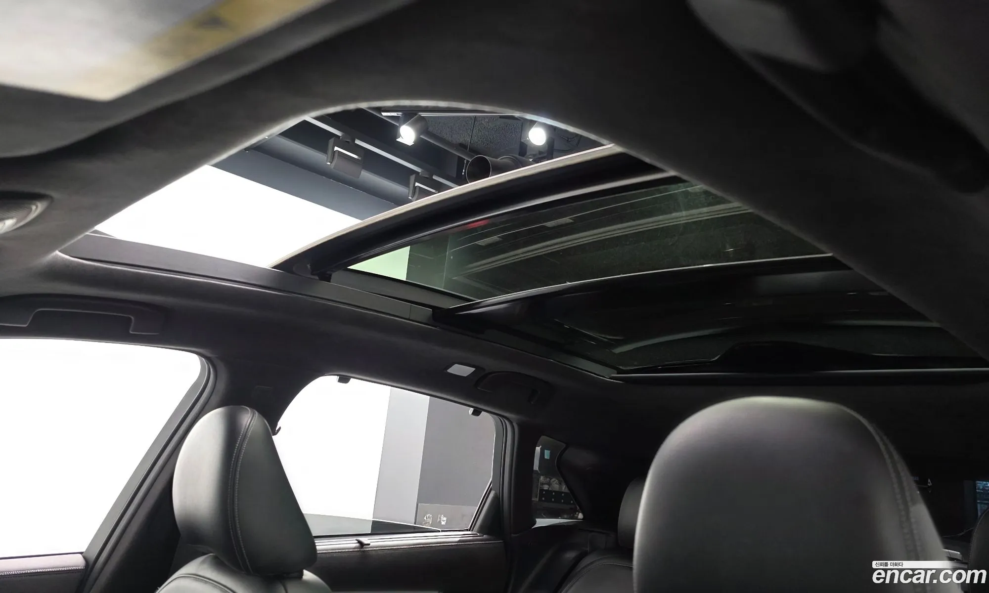Infiniti QX50 2019 3PCAJ5M33KF129602 — 18