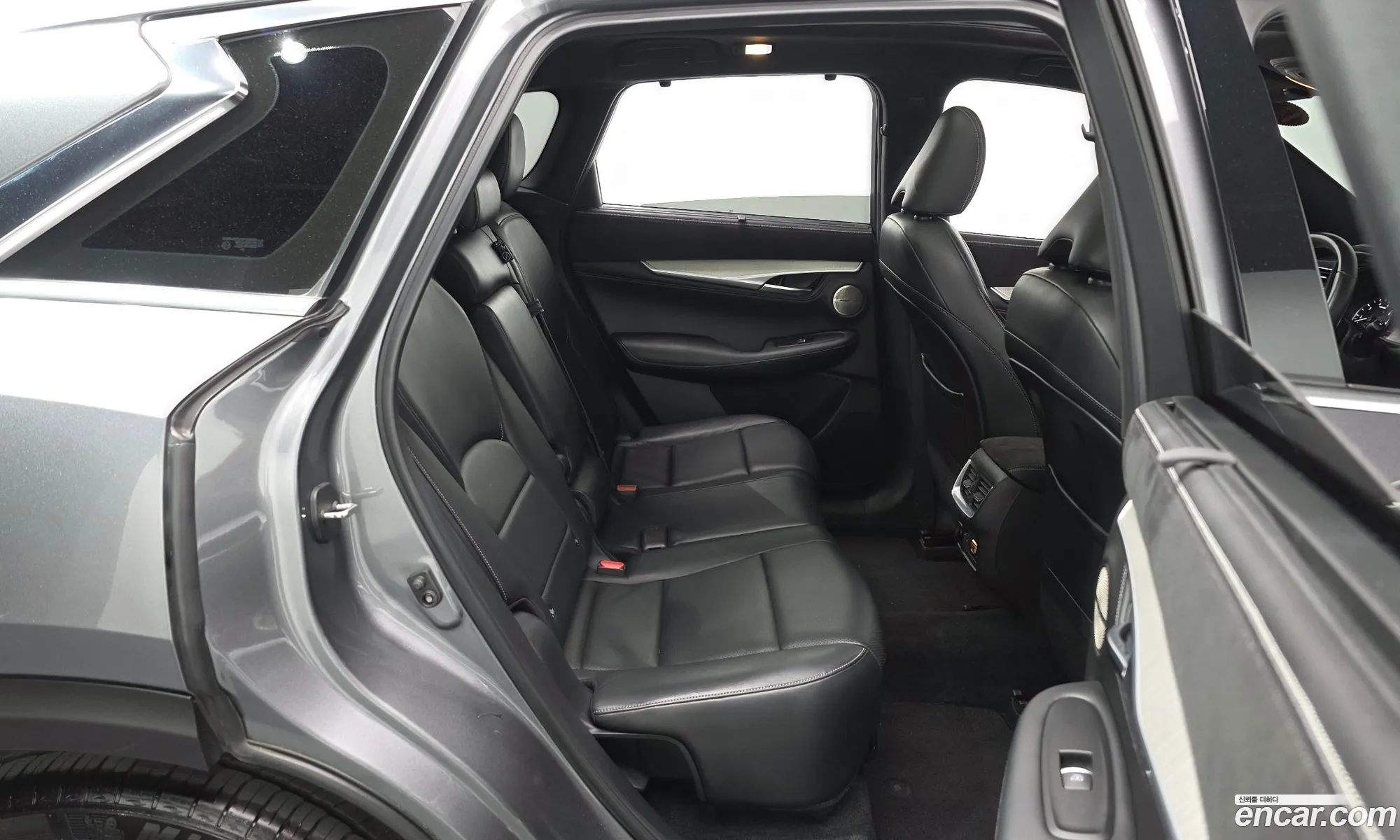 Infiniti QX50 2019 3PCAJ5M33KF129602 — 19