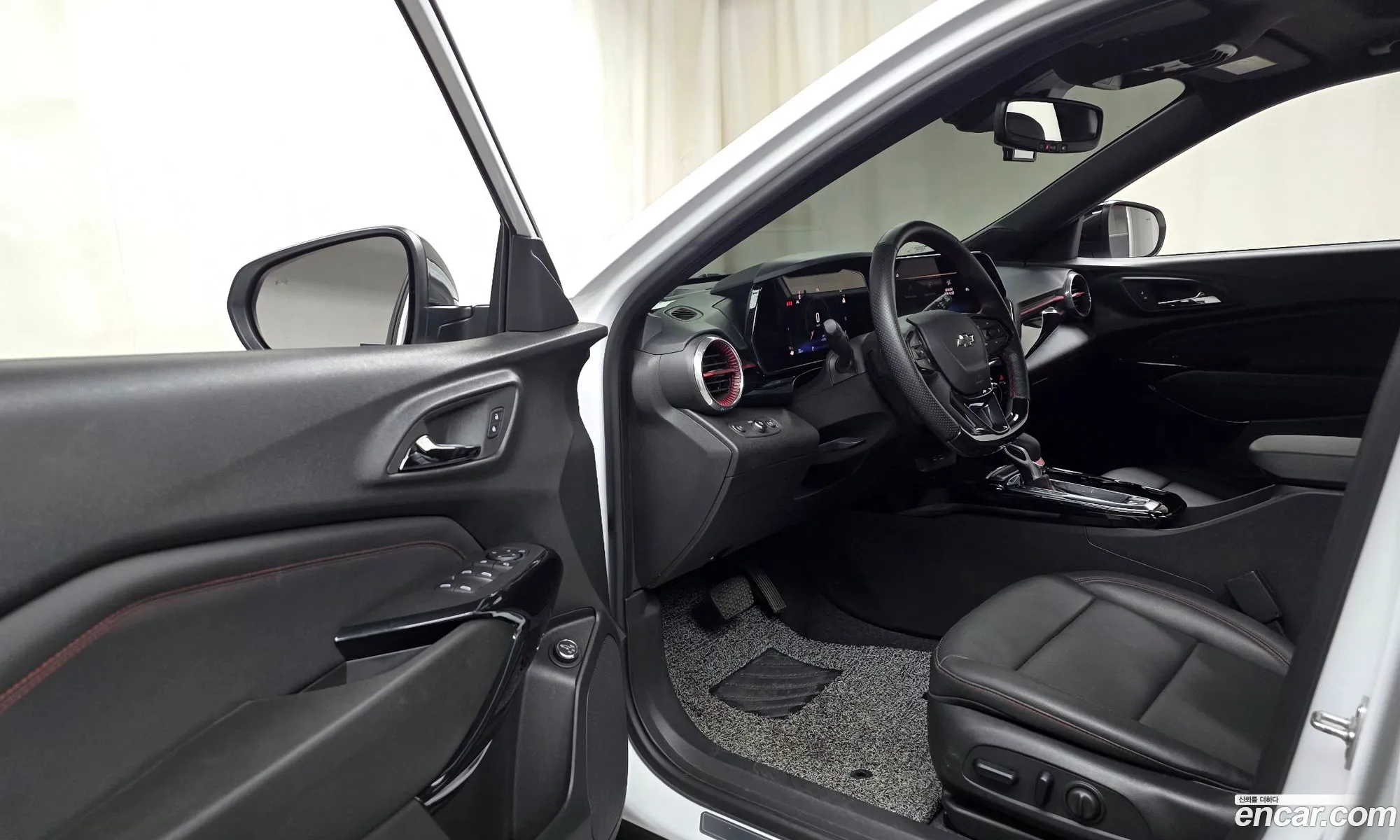 Chevrolet (GM Daewoo) Trax Crossover 2023 — 15