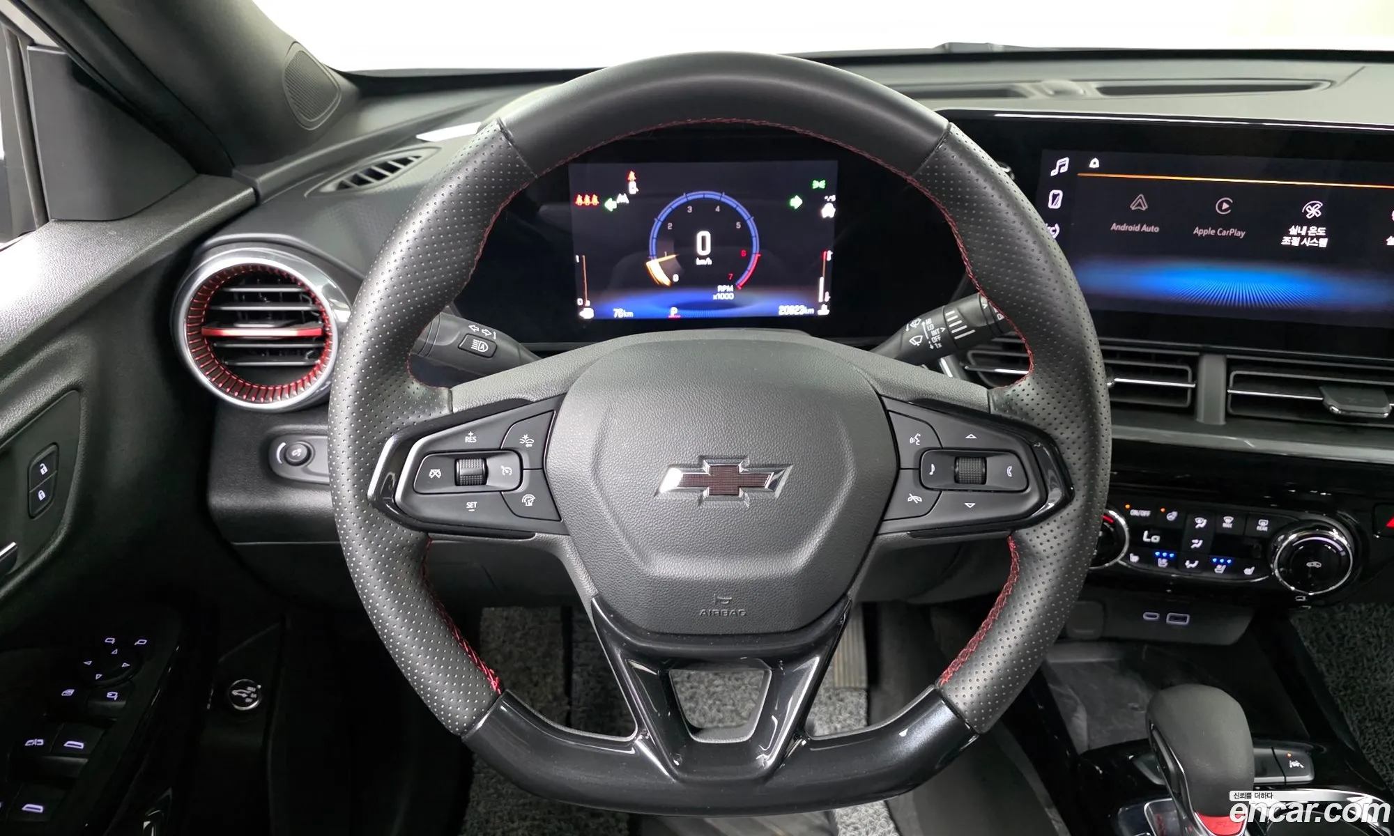 Chevrolet (GM Daewoo) Trax Crossover 2023 — 25